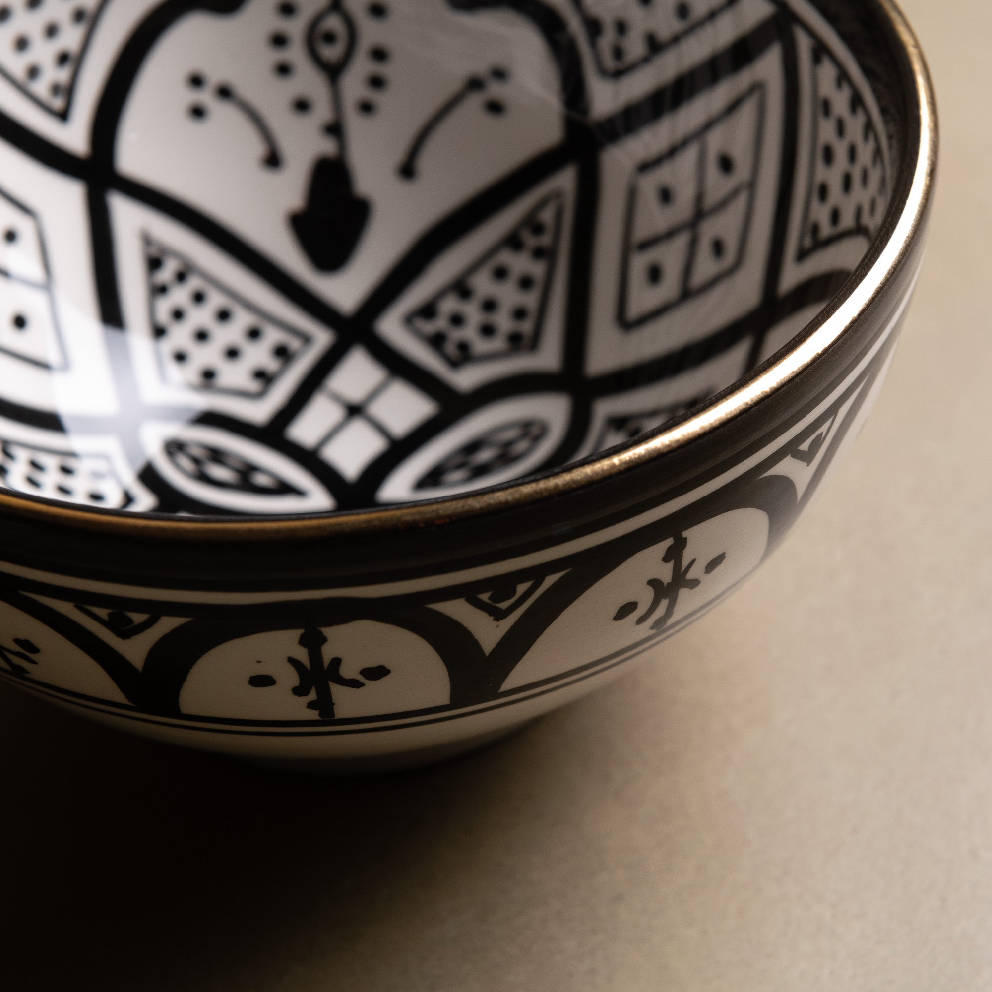 Fez Noir Bowl - Moroccan Dinnerware Adorned with 12 Carat Gold Accents - Benisouk