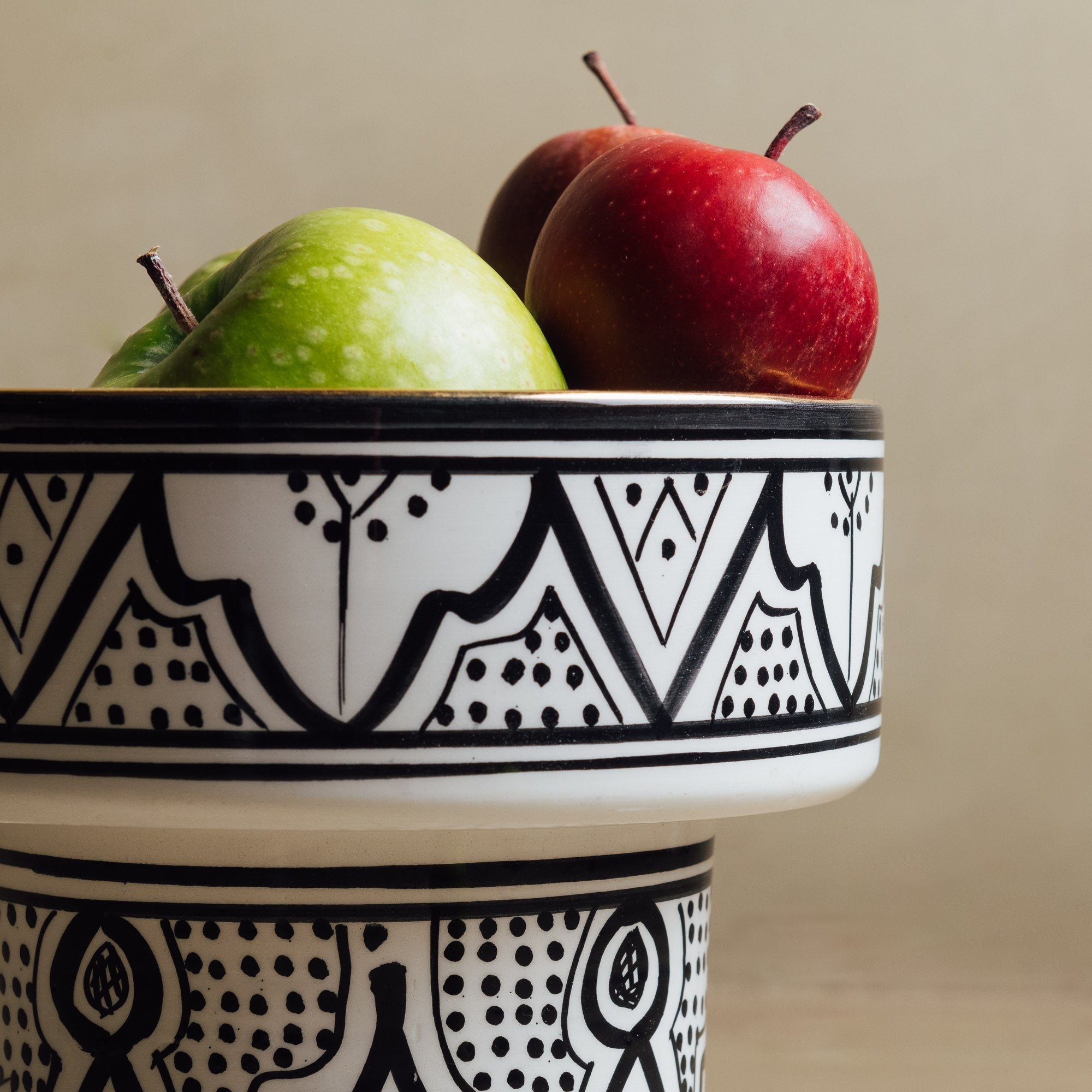 Fez Noir Pedestal Bowl - Handcrafted with 12 Carat Gold Accents - Benisouk