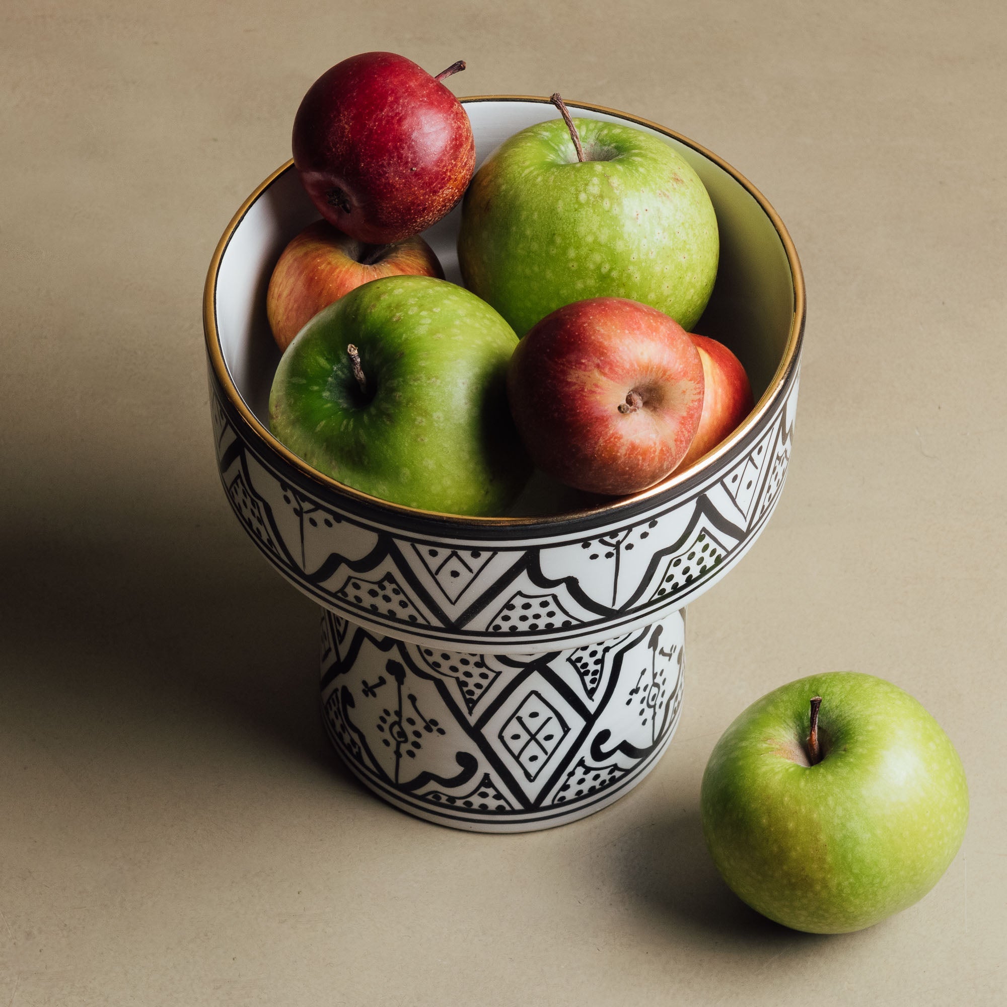 Fez Noir Pedestal Bowl - Handcrafted with 12 Carat Gold Accents - Benisouk