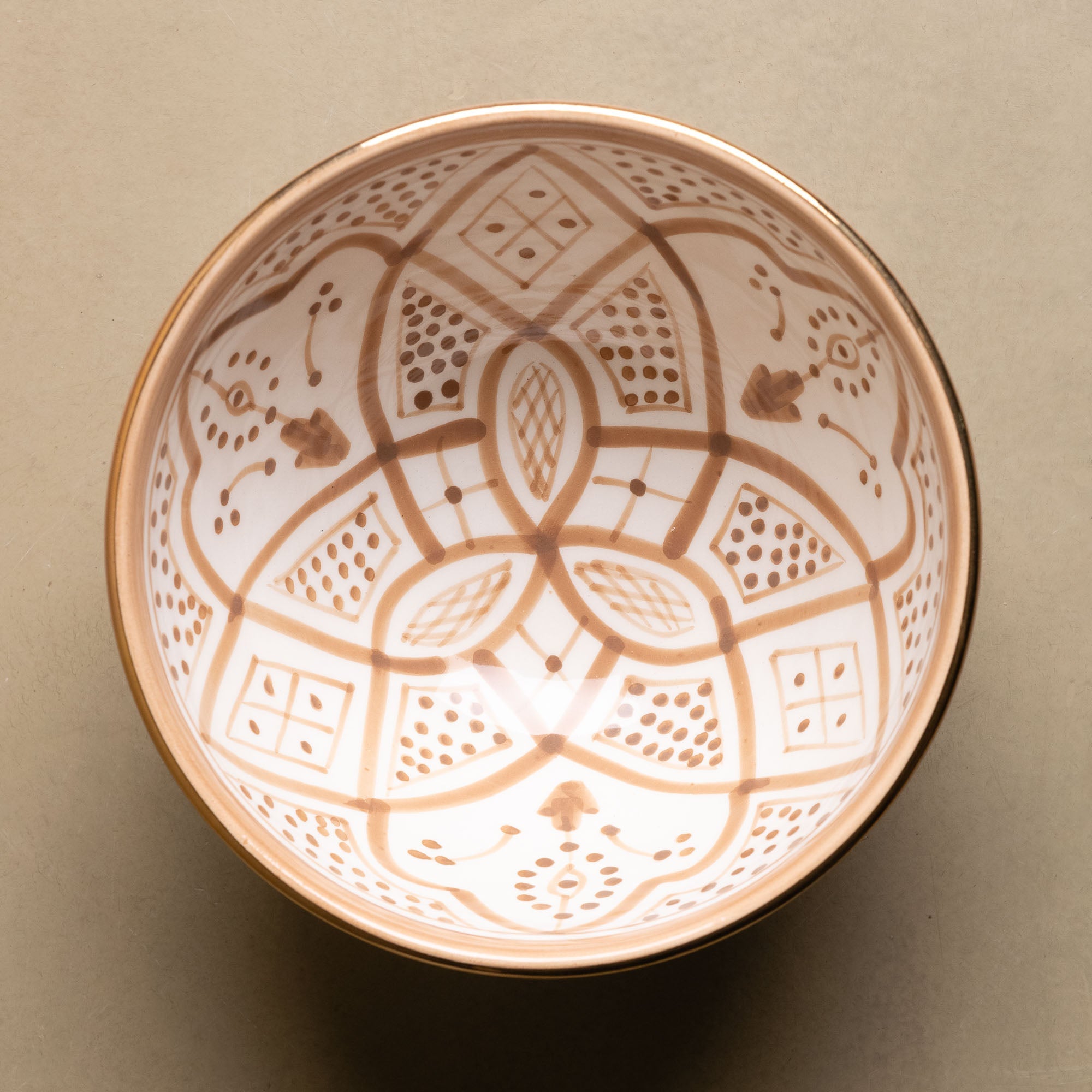 Fez Sand Bowl - Moroccan Dinnerware Adorned with 12 Carat Gold Accents - Benisouk