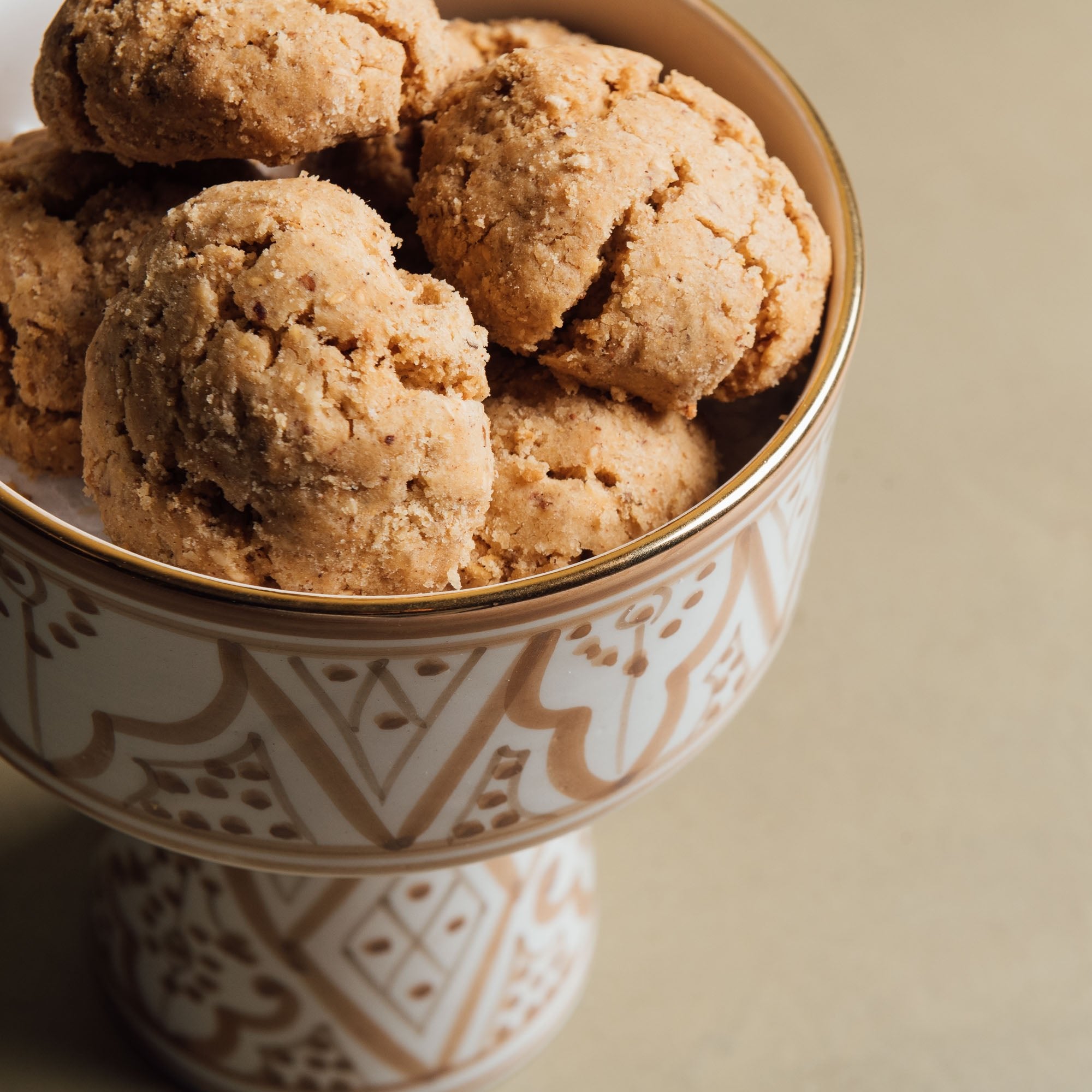Fez Sand Pedestal Bowl - Handcrafted with 12 Carat Gold Accents - Benisouk