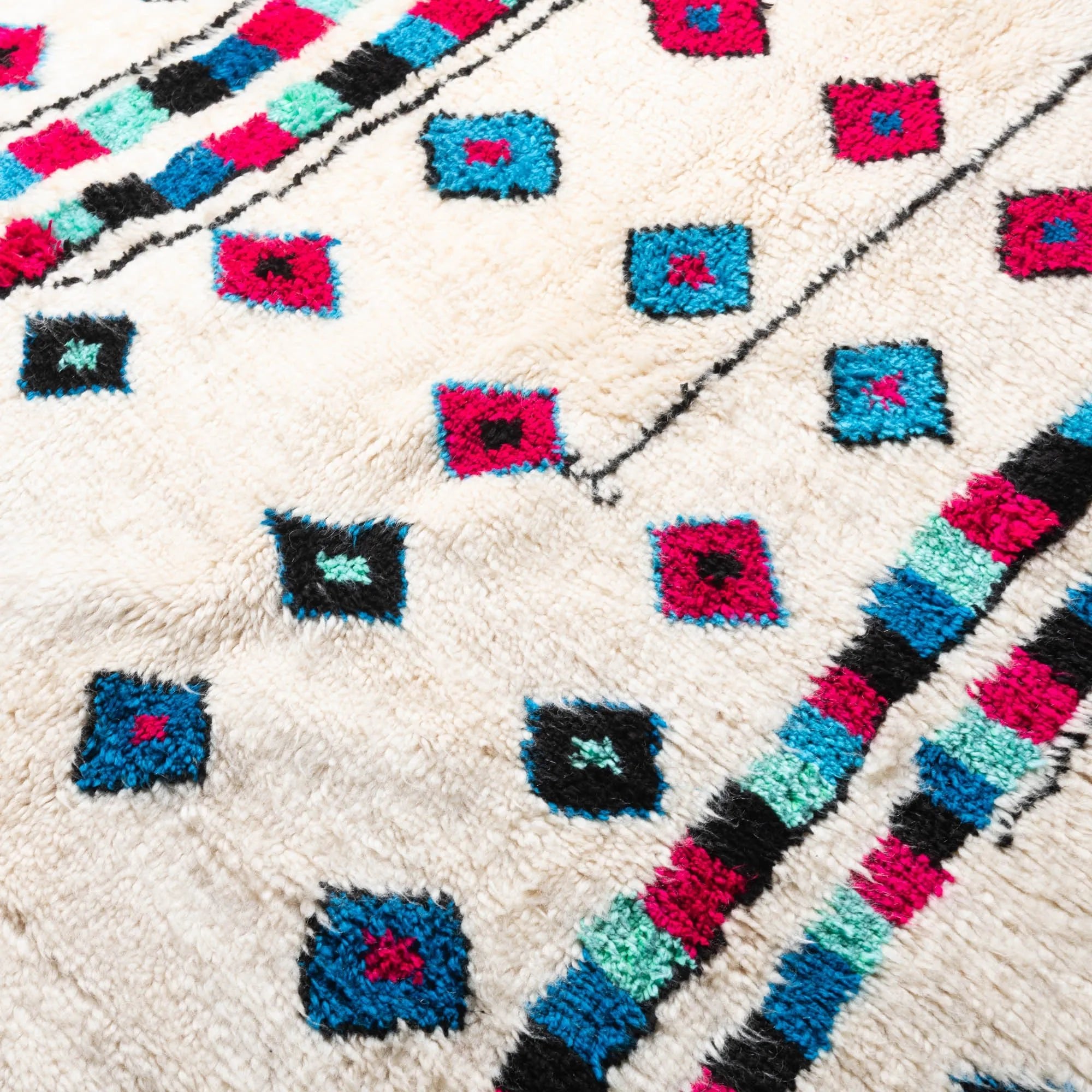 Gibran - azilal rug - Benisouk