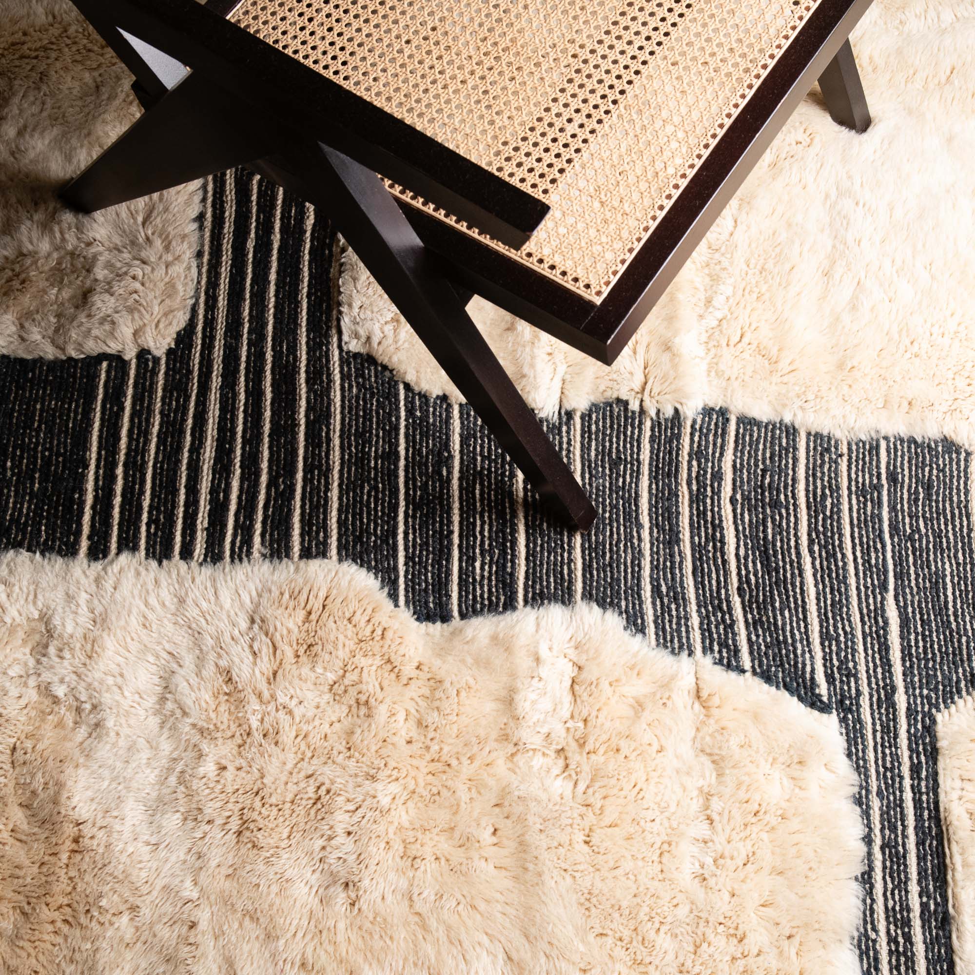 Glitch - Luxury Shag Moroccan Rug - Benisouk