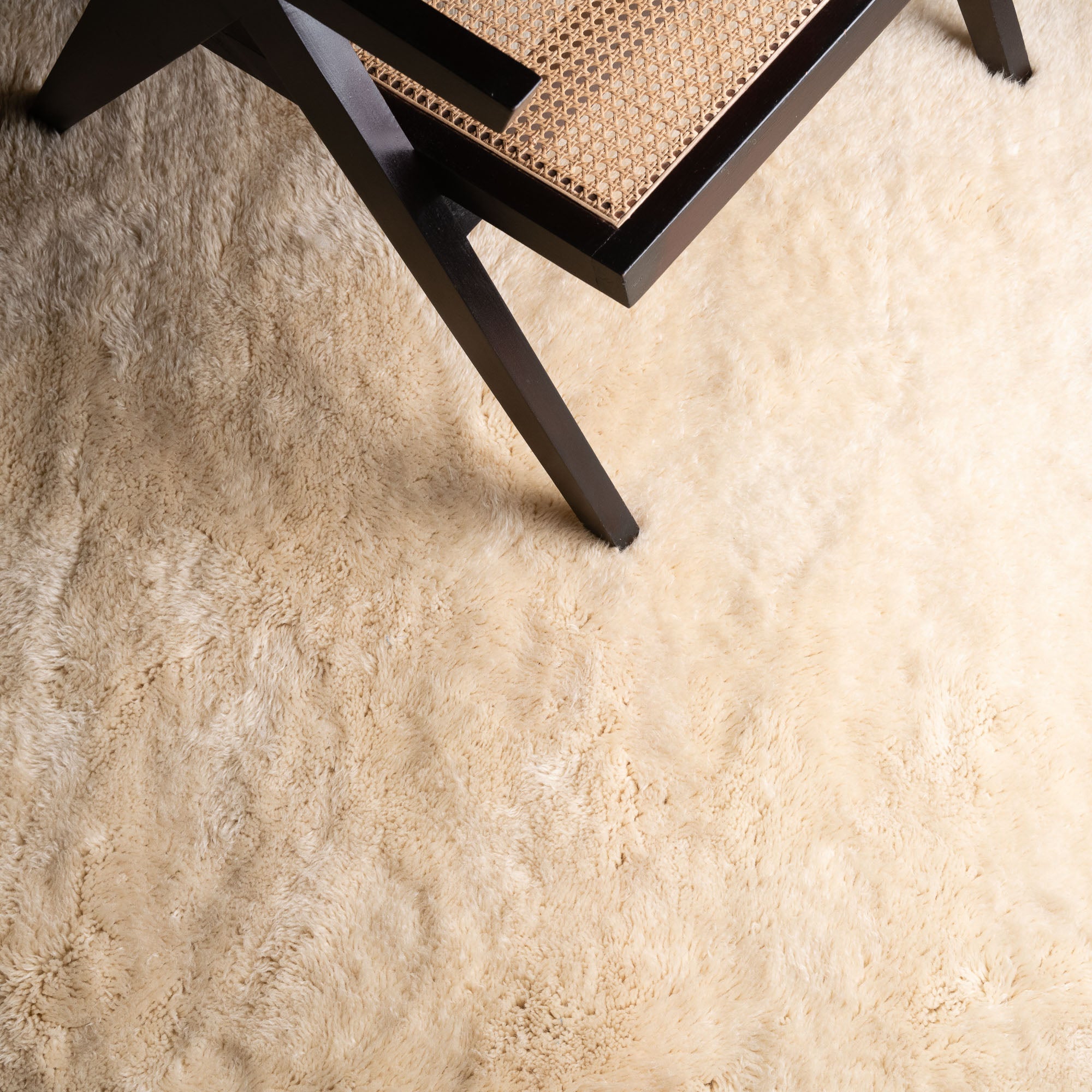 Glow - Luxury Shag Moroccan Rug - Benisouk