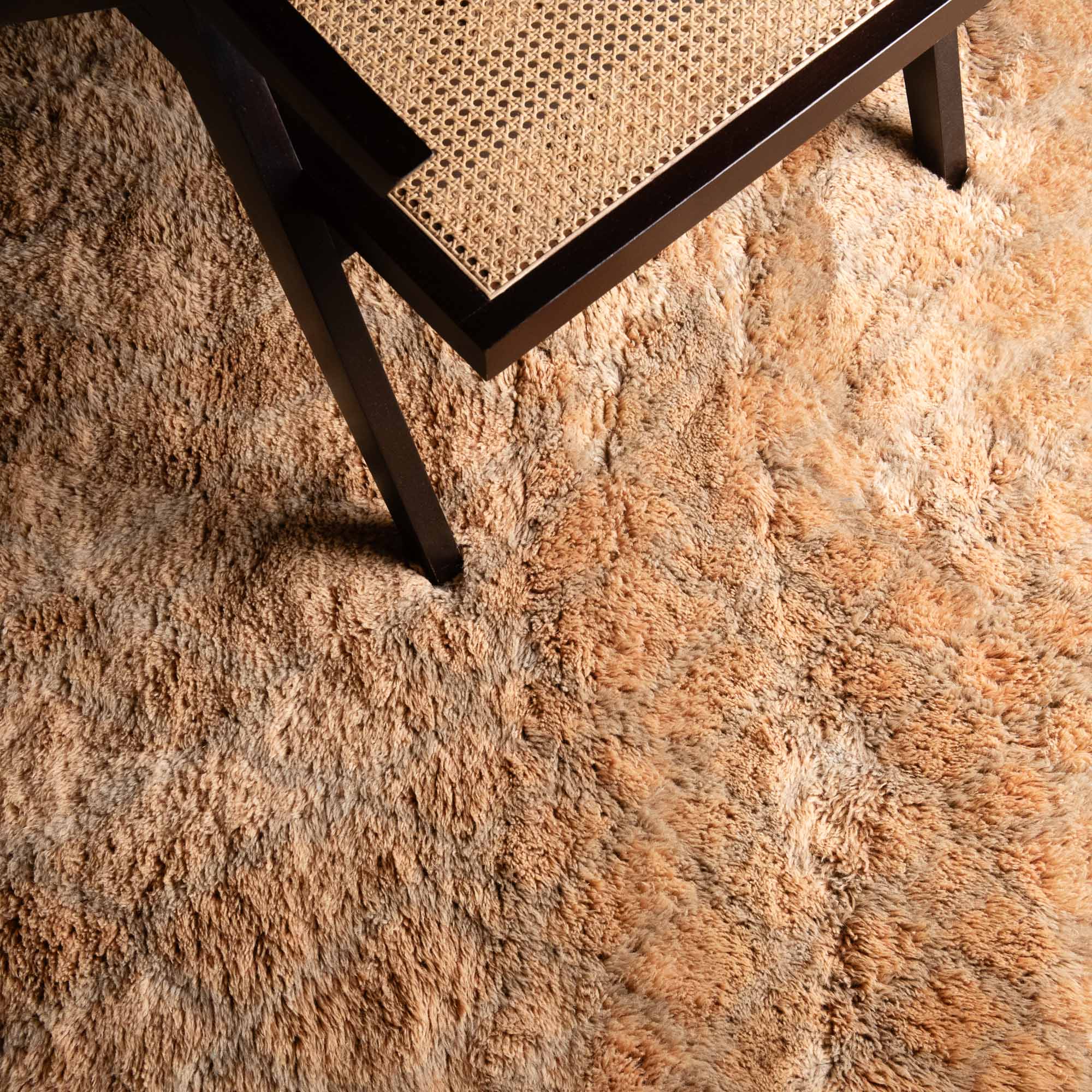 Golden Hush - Luxury Shag Moroccan Rug - Benisouk