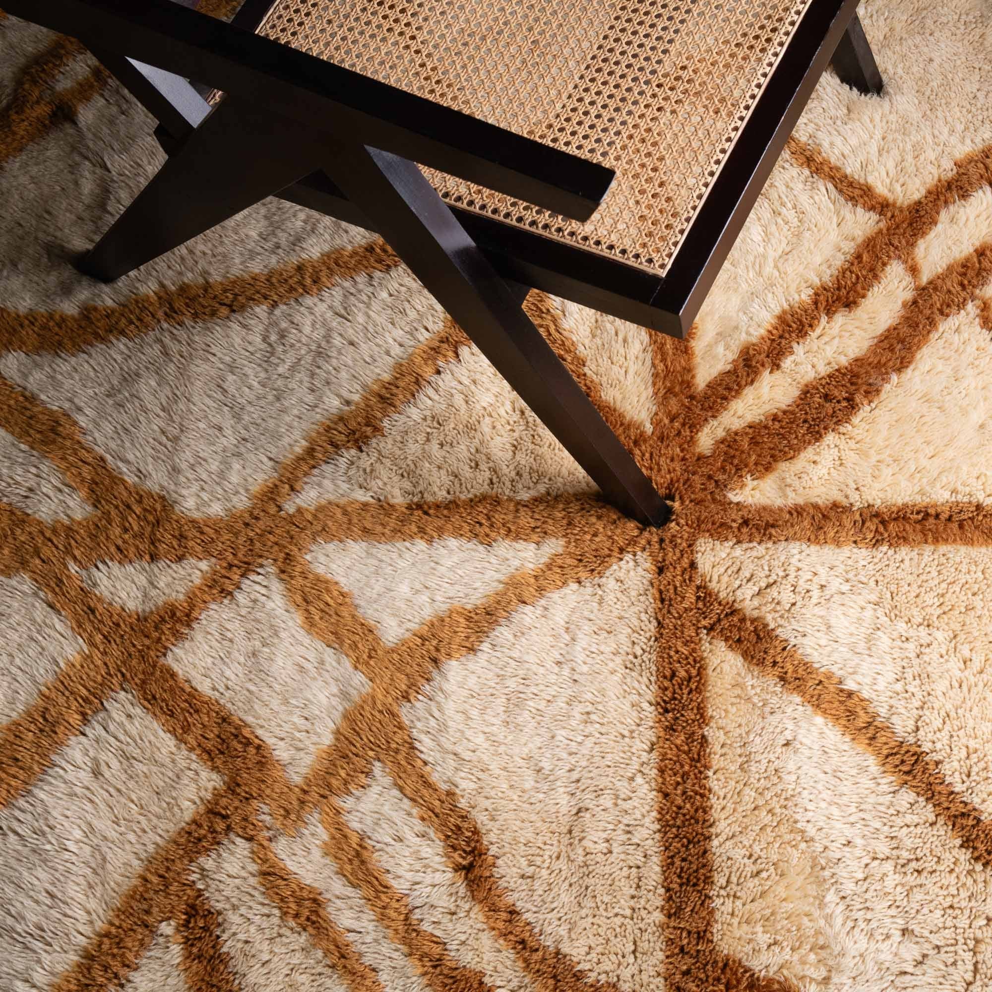 Golden Intersections - Luxury Shag Moroccan Rug - Benisouk