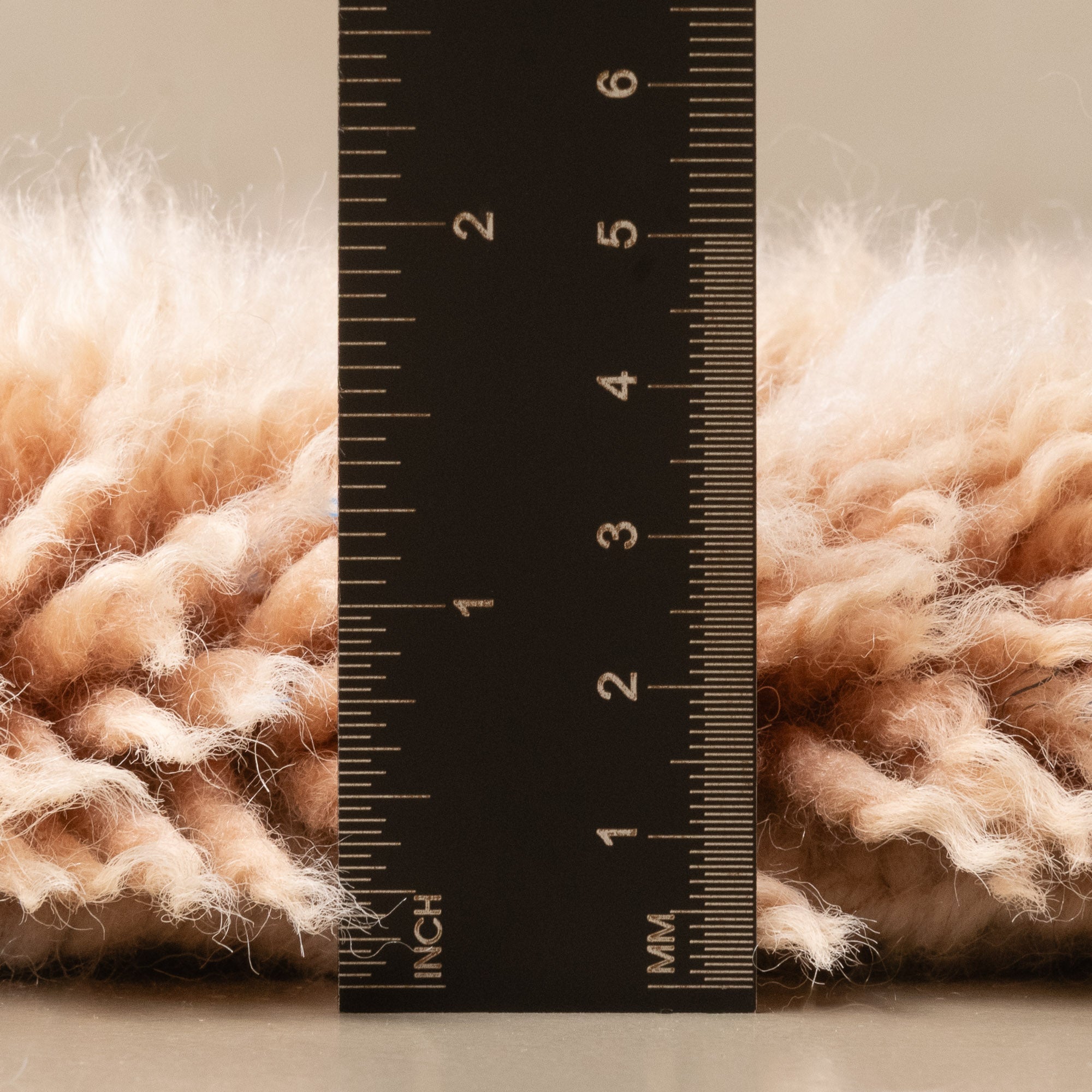 Gravity Center Round - Luxury Shag Moroccan Rug - Benisouk