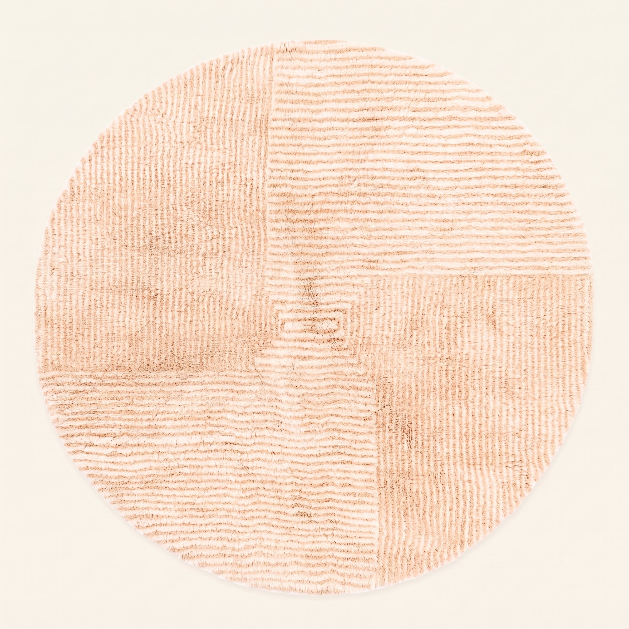 Gravity Center Round - Luxury Shag Moroccan Rug