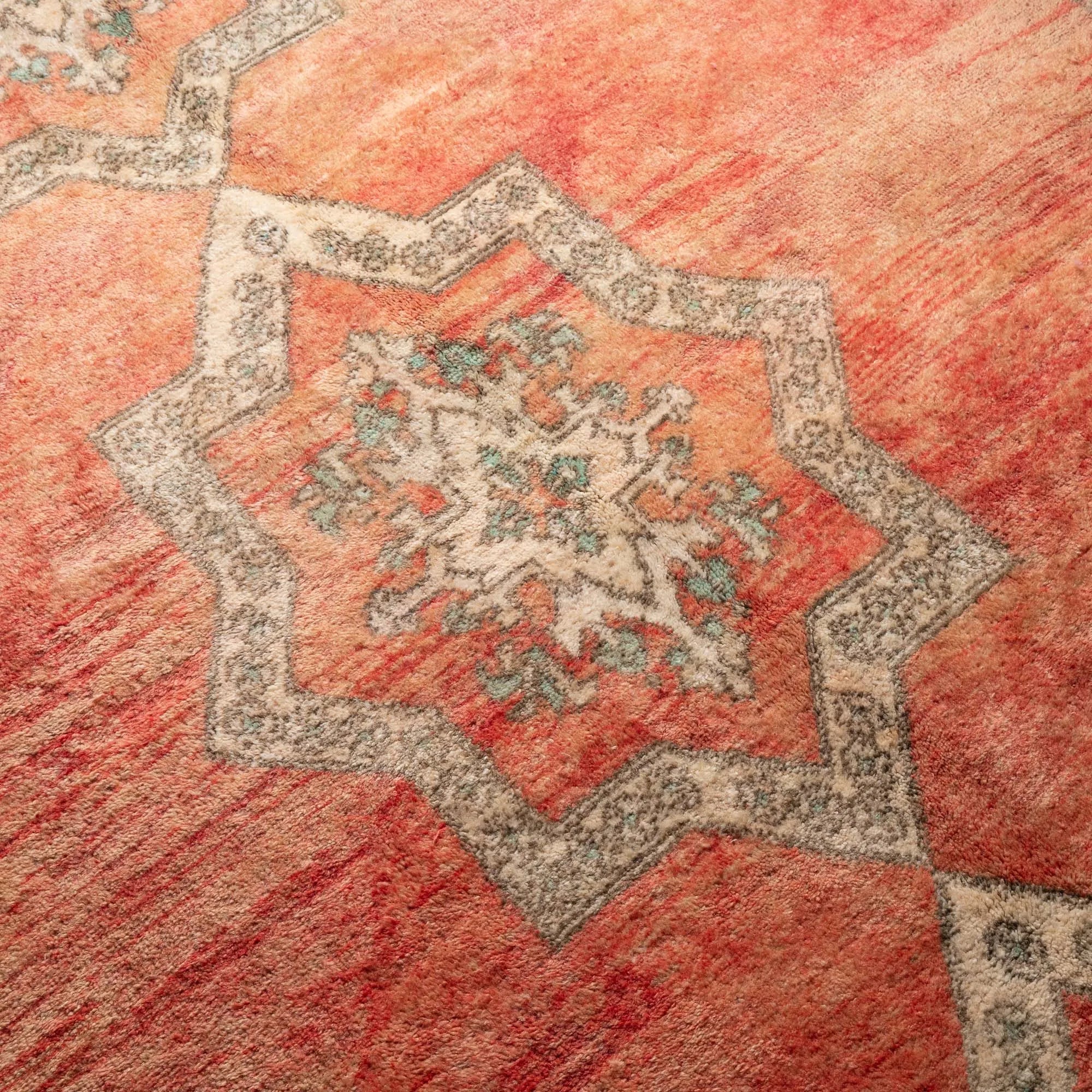 Hadil - vintage boujad rug - Benisouk