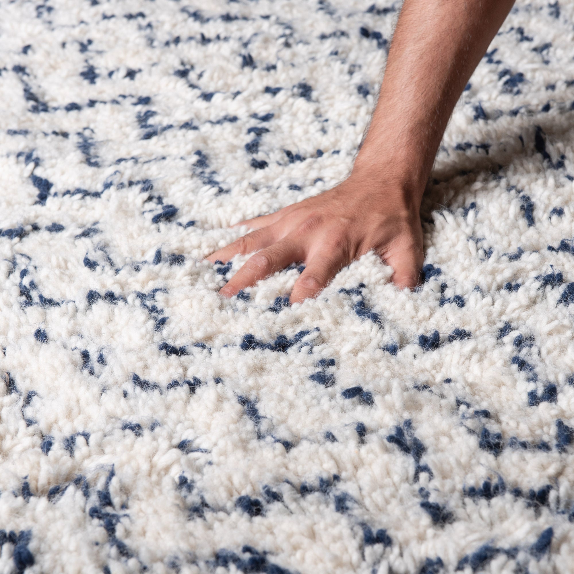 Hafsa - Shag Moroccan rug - Benisouk