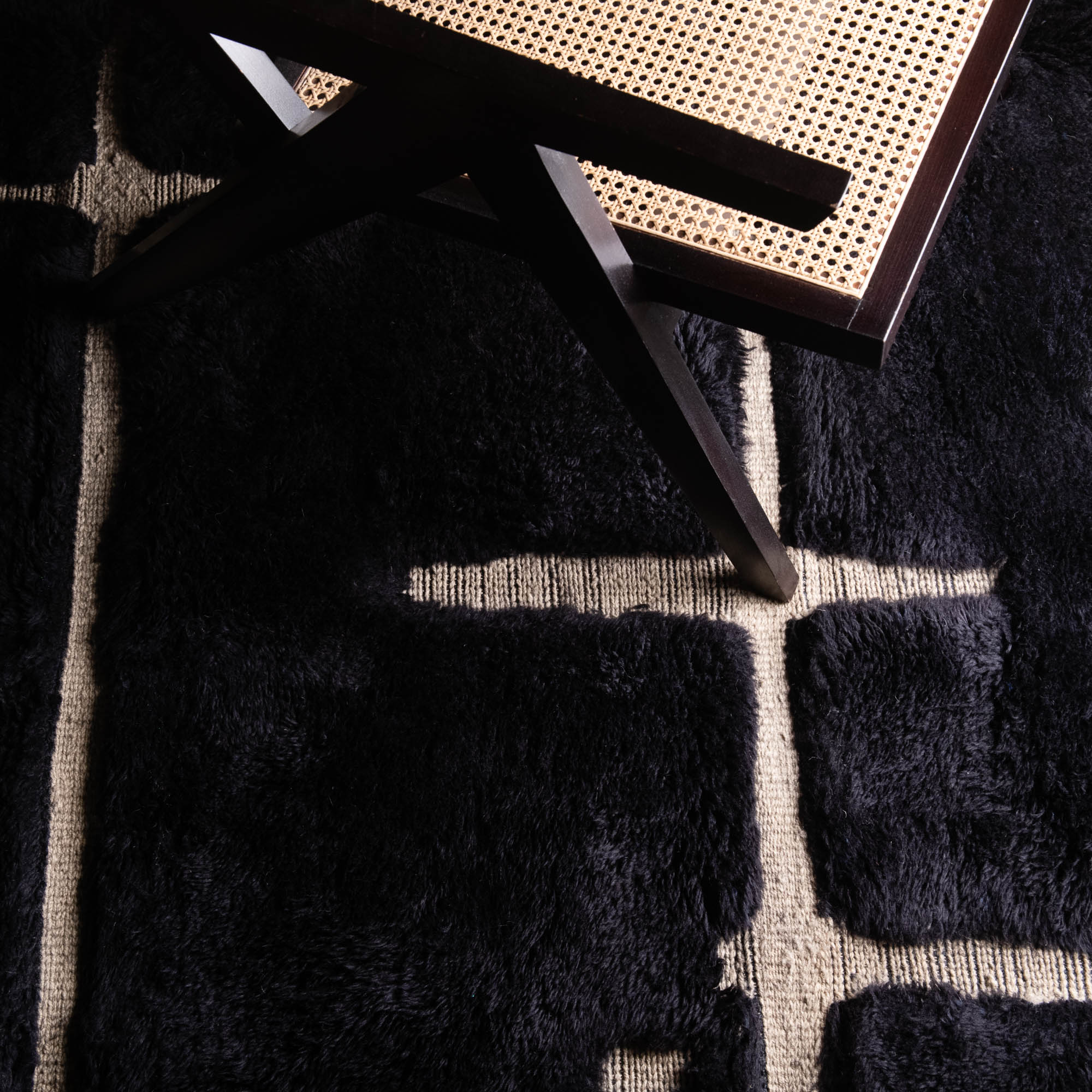 Heart Beat - Luxury Shag Moroccan Rug - Benisouk