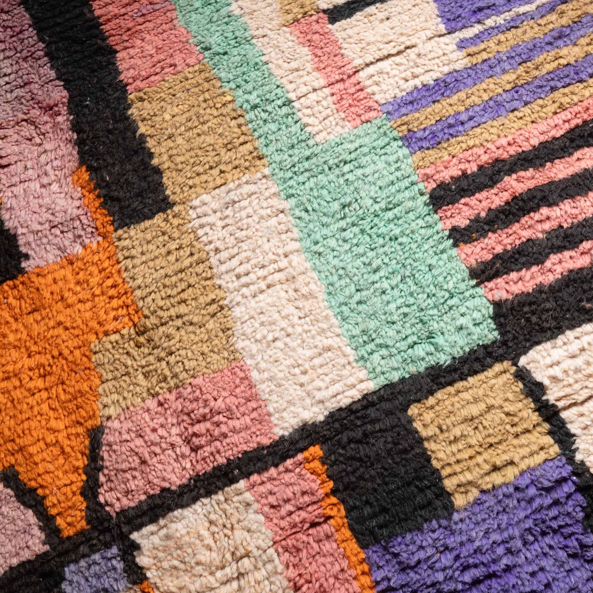 Housnia - vintage boujad rug - Benisouk