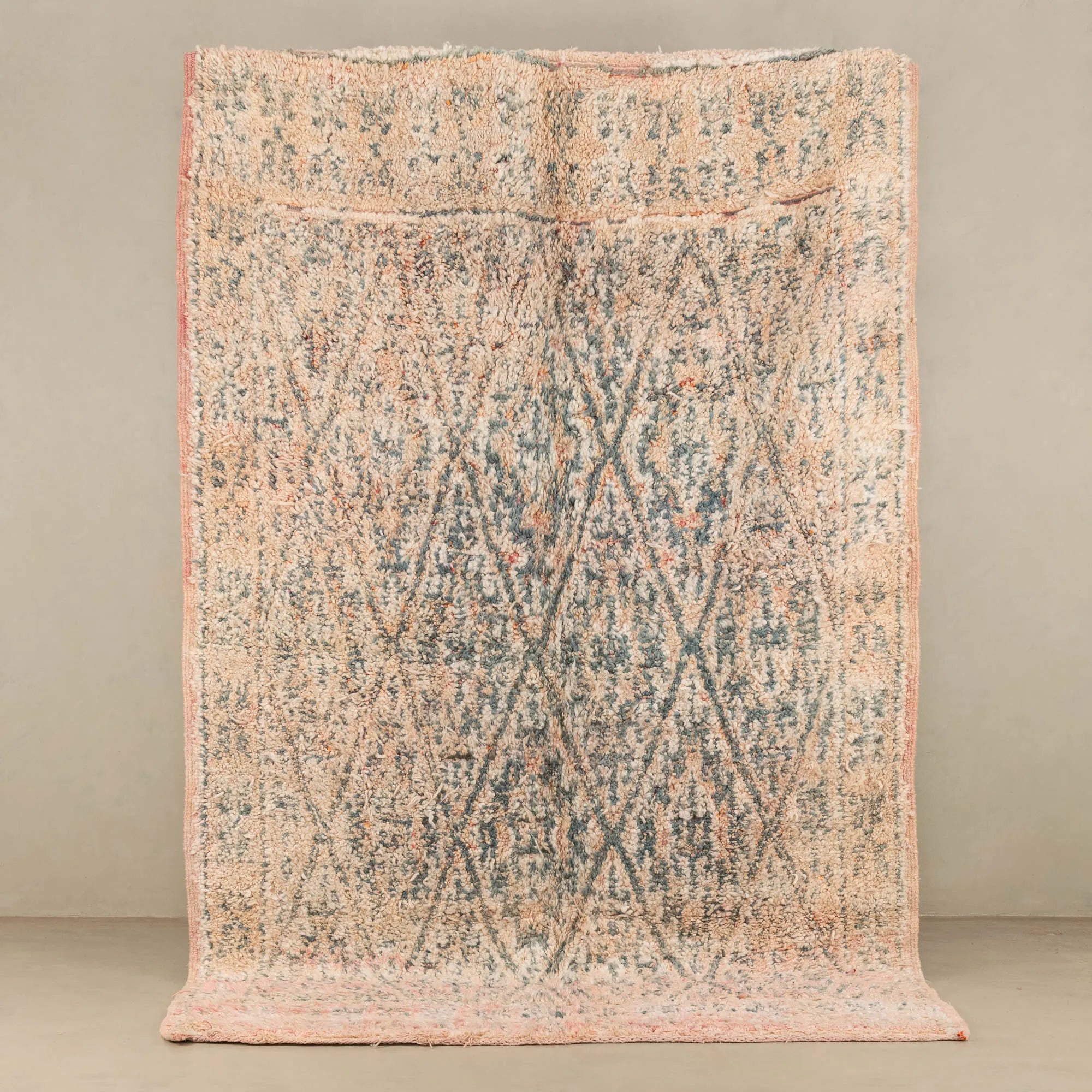 Houssna - vintage beni mguild rug - Benisouk