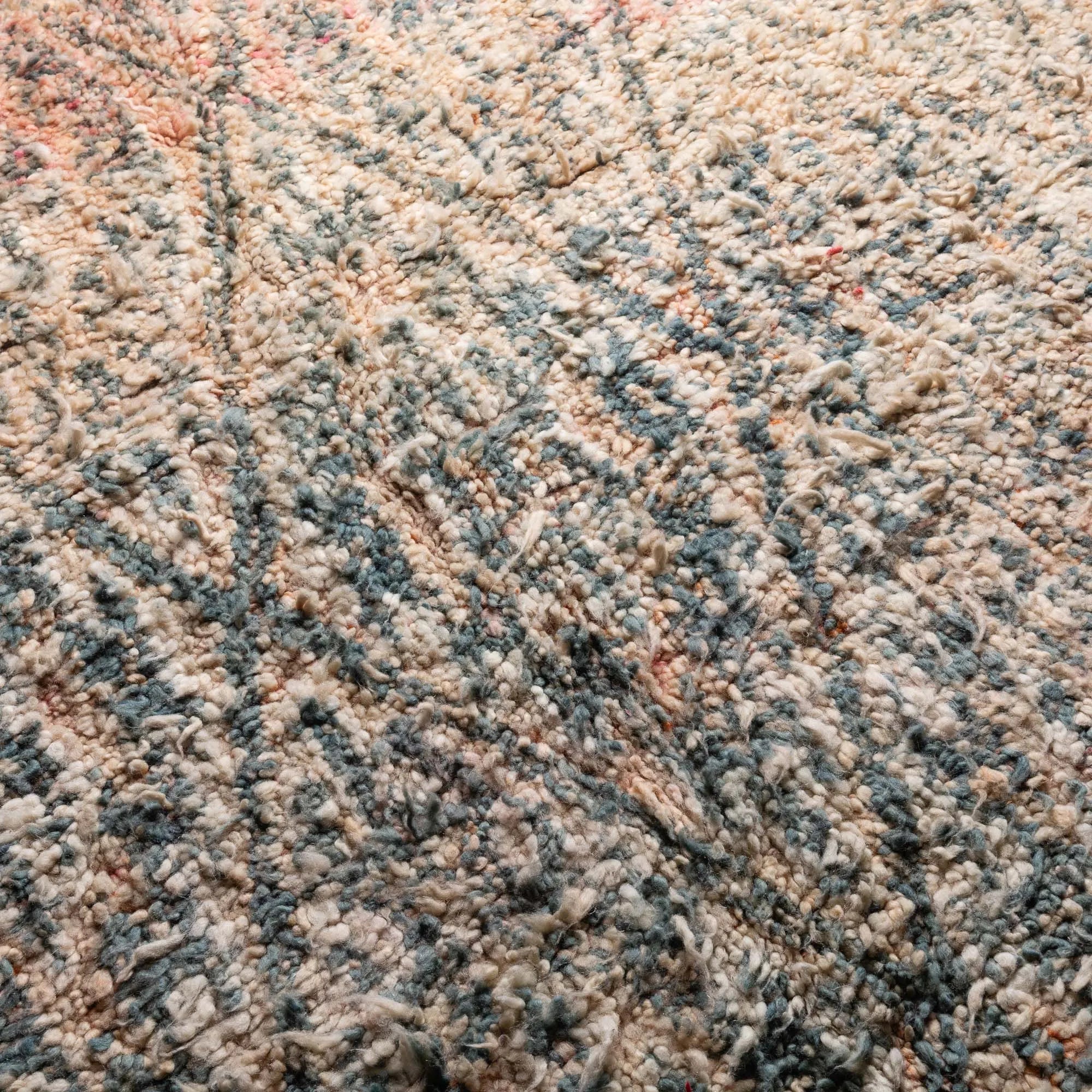 Houssna - vintage beni mguild rug - Benisouk