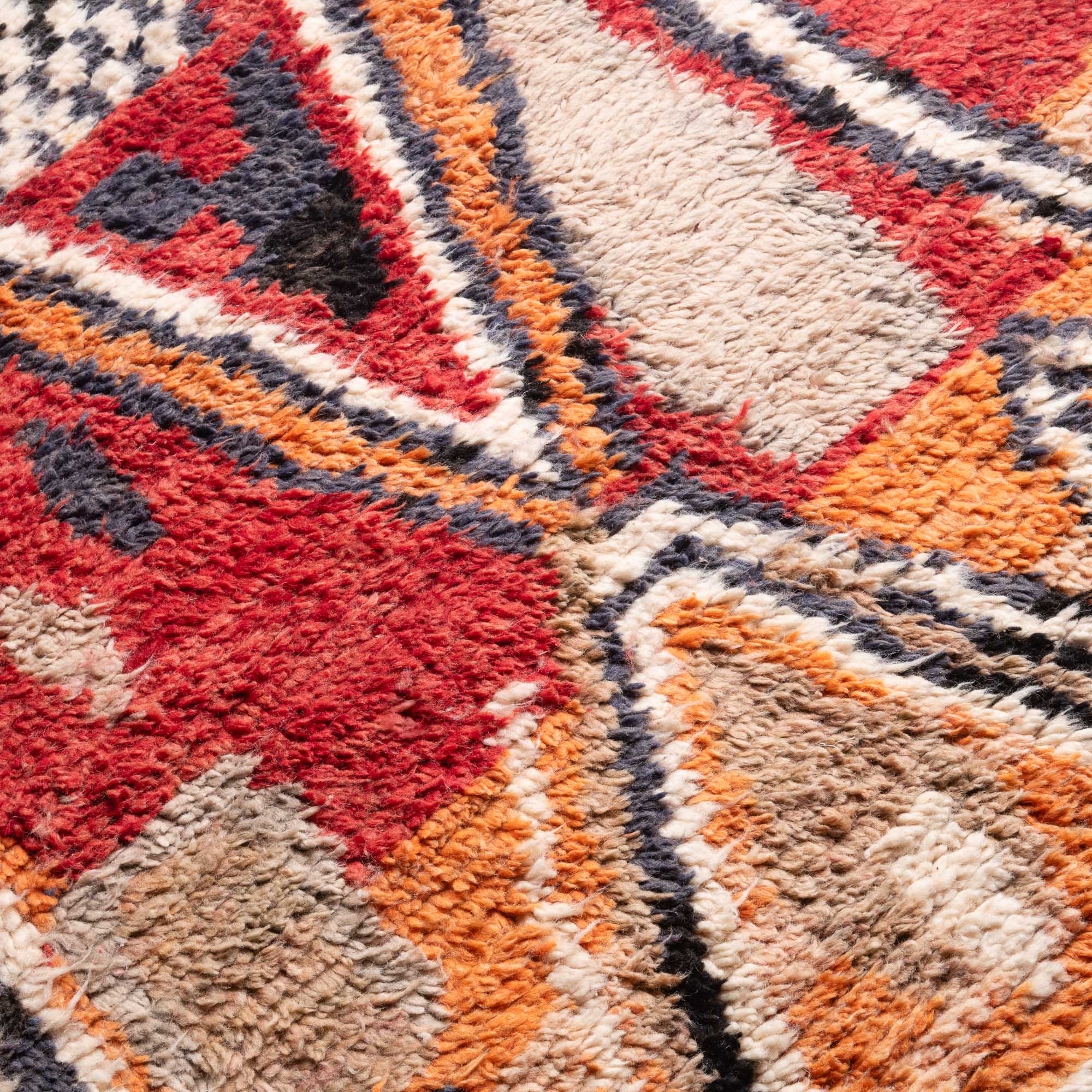 Ibtihal - vintage boujad rug - Benisouk