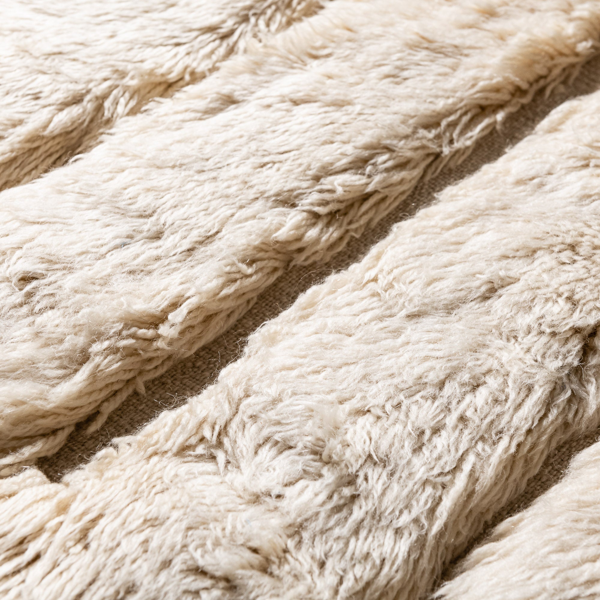 Immersion - Luxury Shag Moroccan Rug - Benisouk