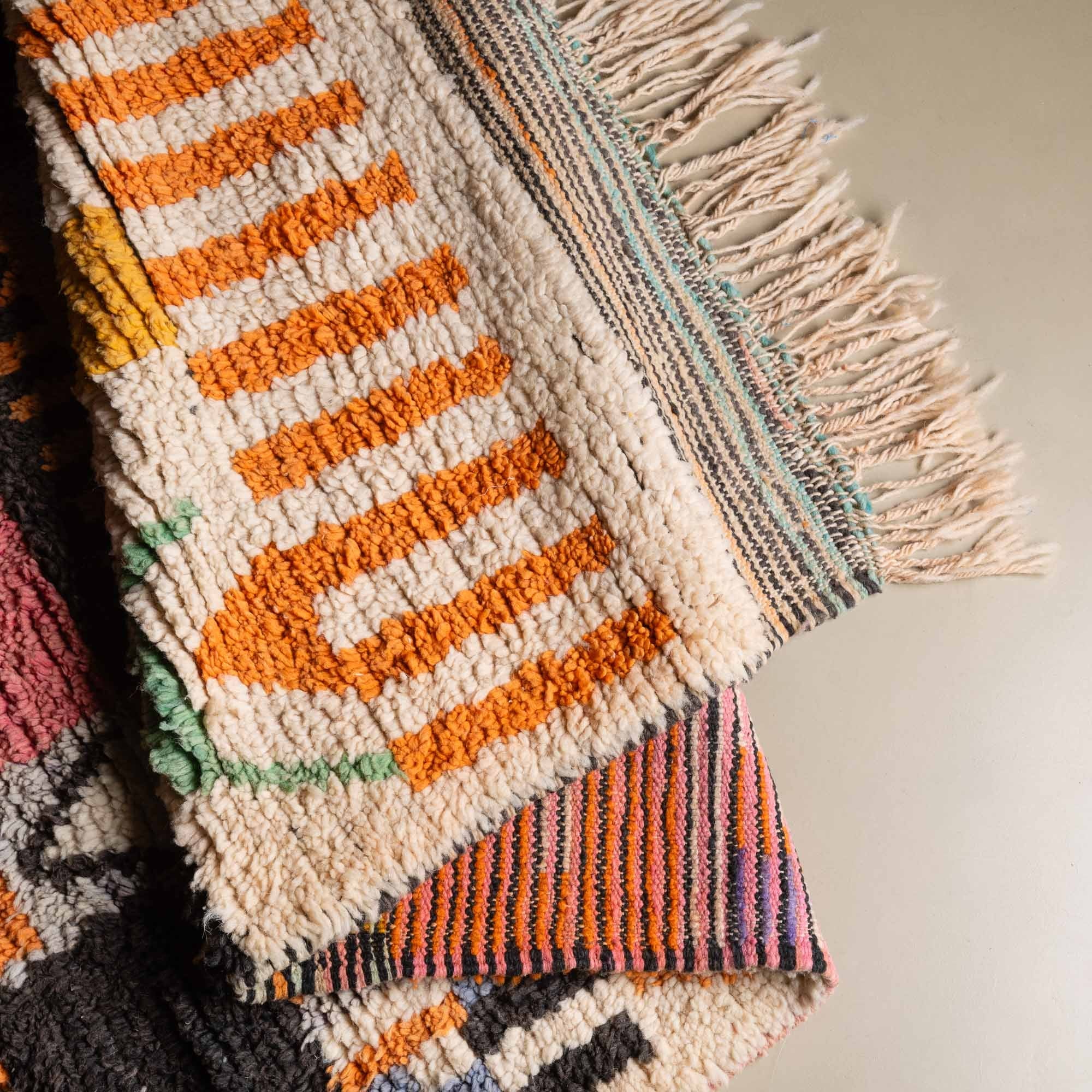 Inase - vintage boujad rug - Benisouk