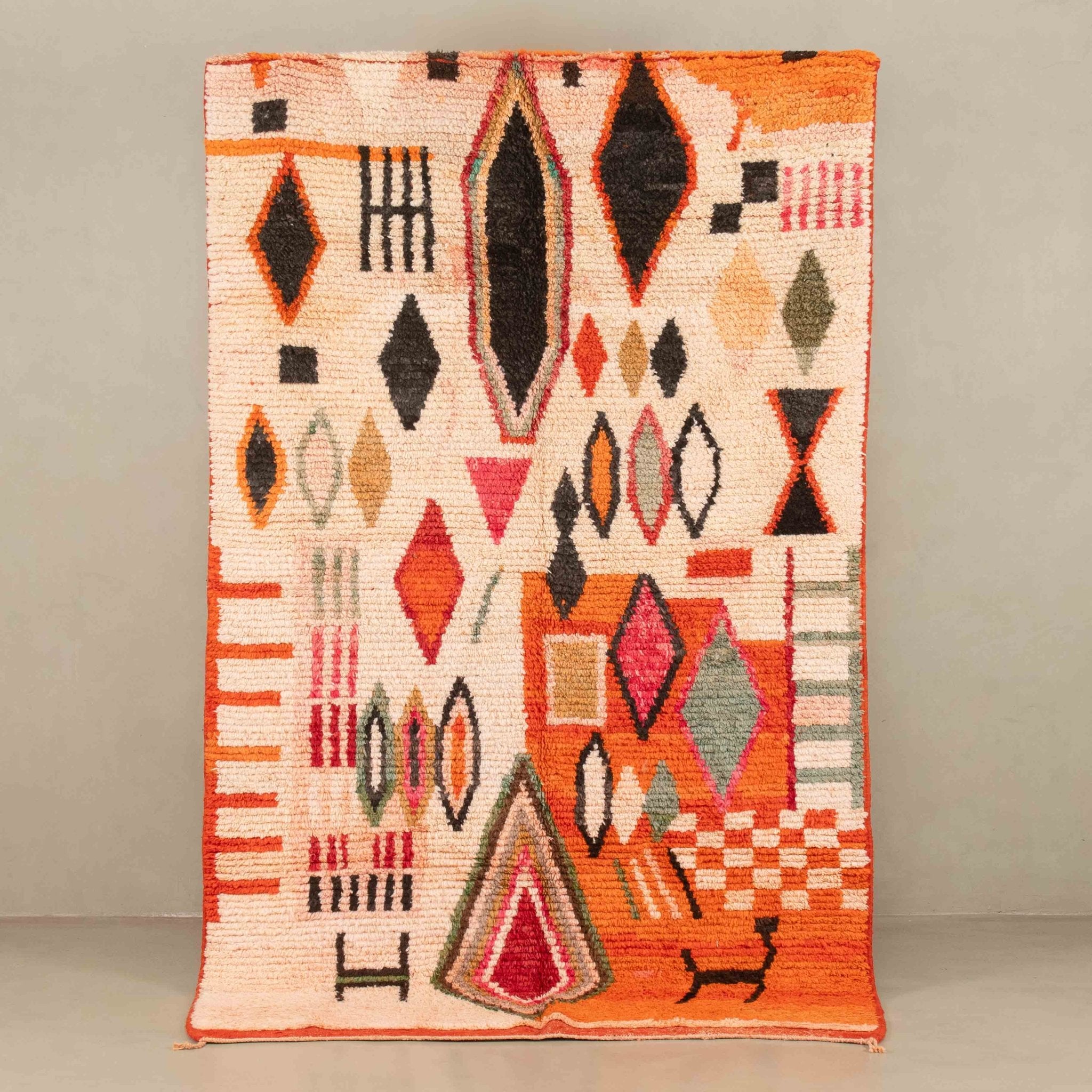 Inaya - vintage boujad rug - Benisouk