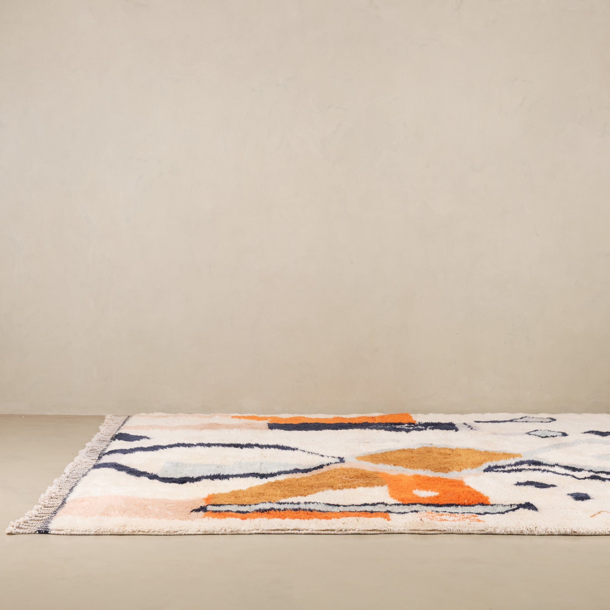 Ink Flowing - Luxury Shag Moroccan Rug - Benisouk