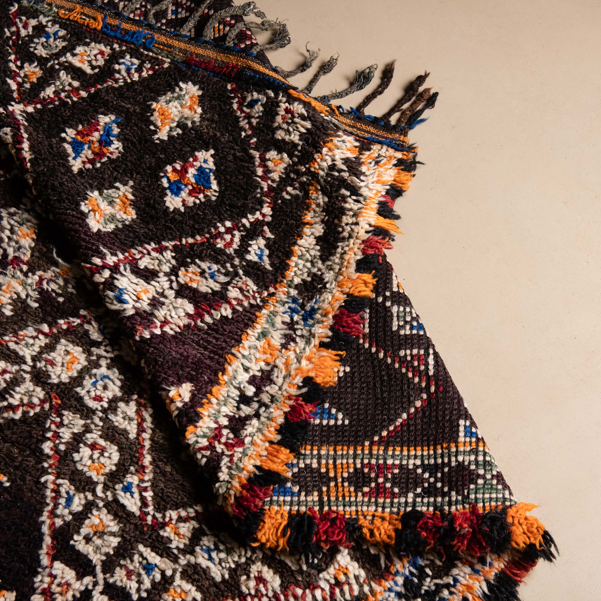 Inna - vintage boujad rug - Benisouk