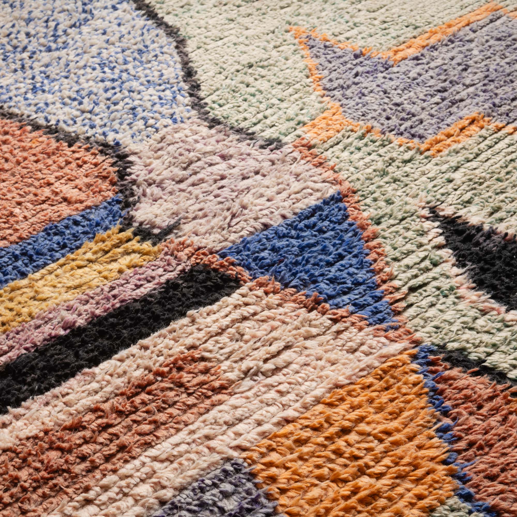 Ishan - vintage boujad rug - Benisouk