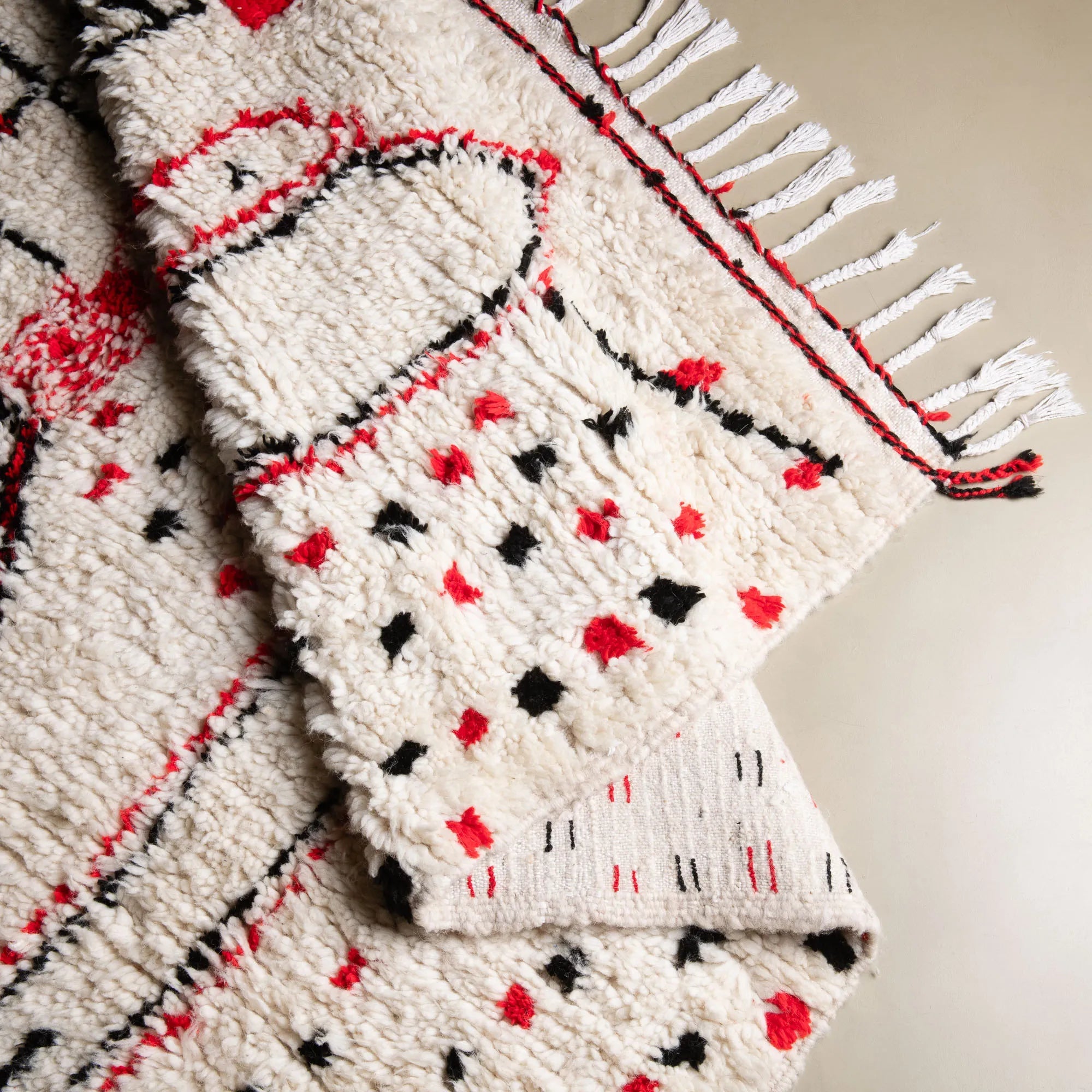 Issid - Shag Moroccan rug - Benisouk