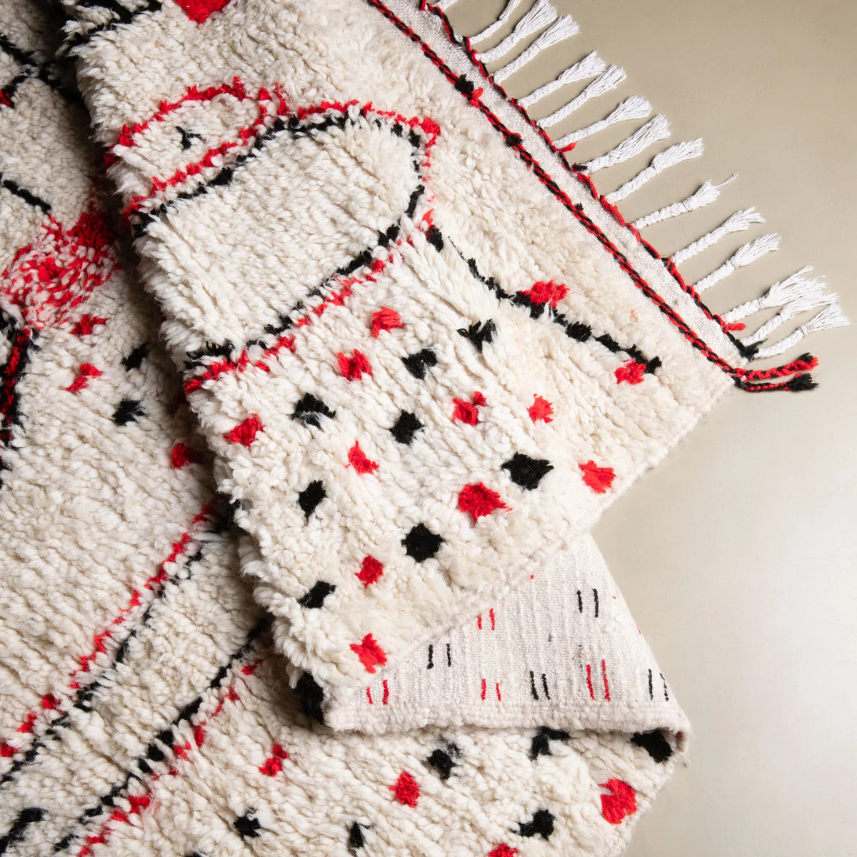 Issid - Shag Moroccan rug - Benisouk