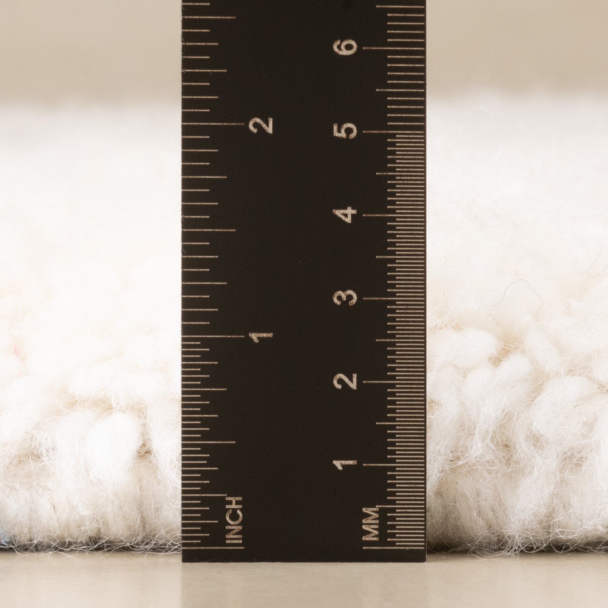 Ivory Glacier - Luxury Shag Moroccan Rug - Benisouk