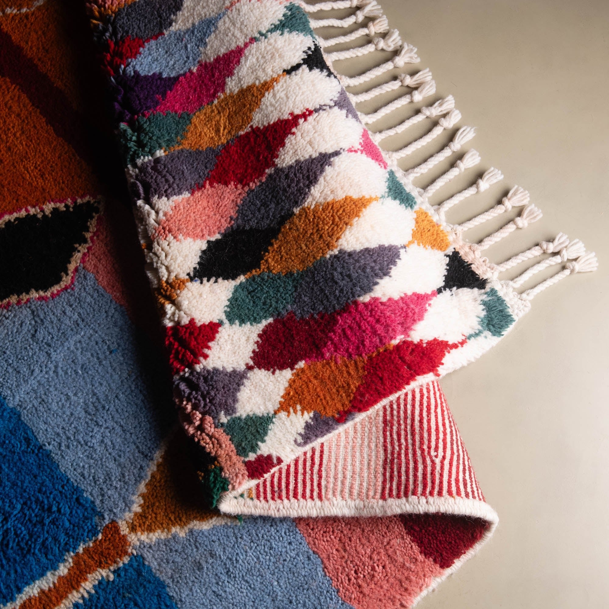 Joumana - Shag Moroccan rug - Benisouk