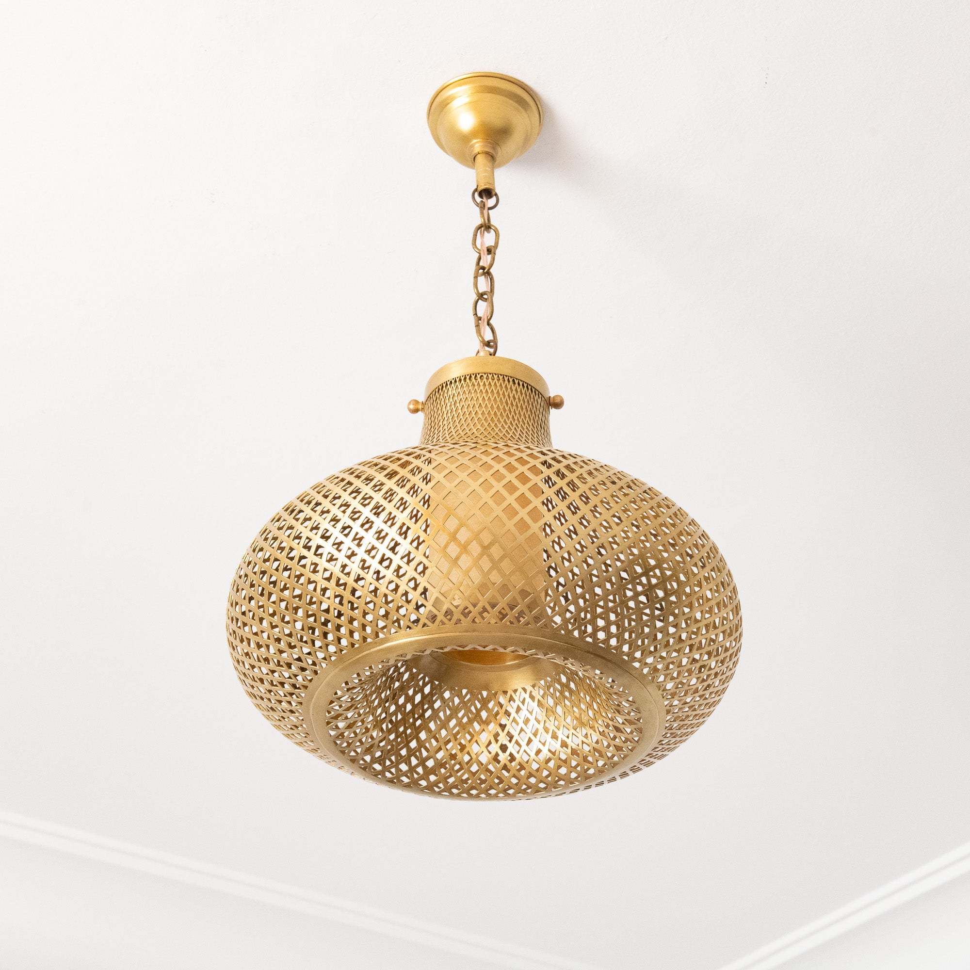 Kamar - Moroccan Pendant Light Fixture - Benisouk