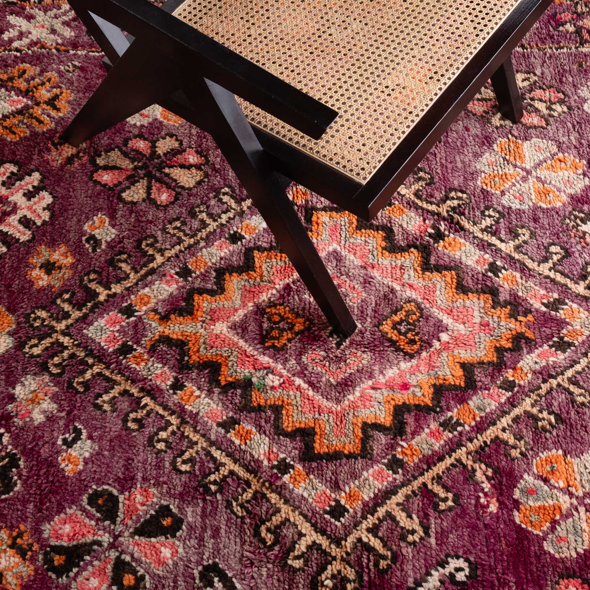 Laian - vintage boujad rug - Benisouk