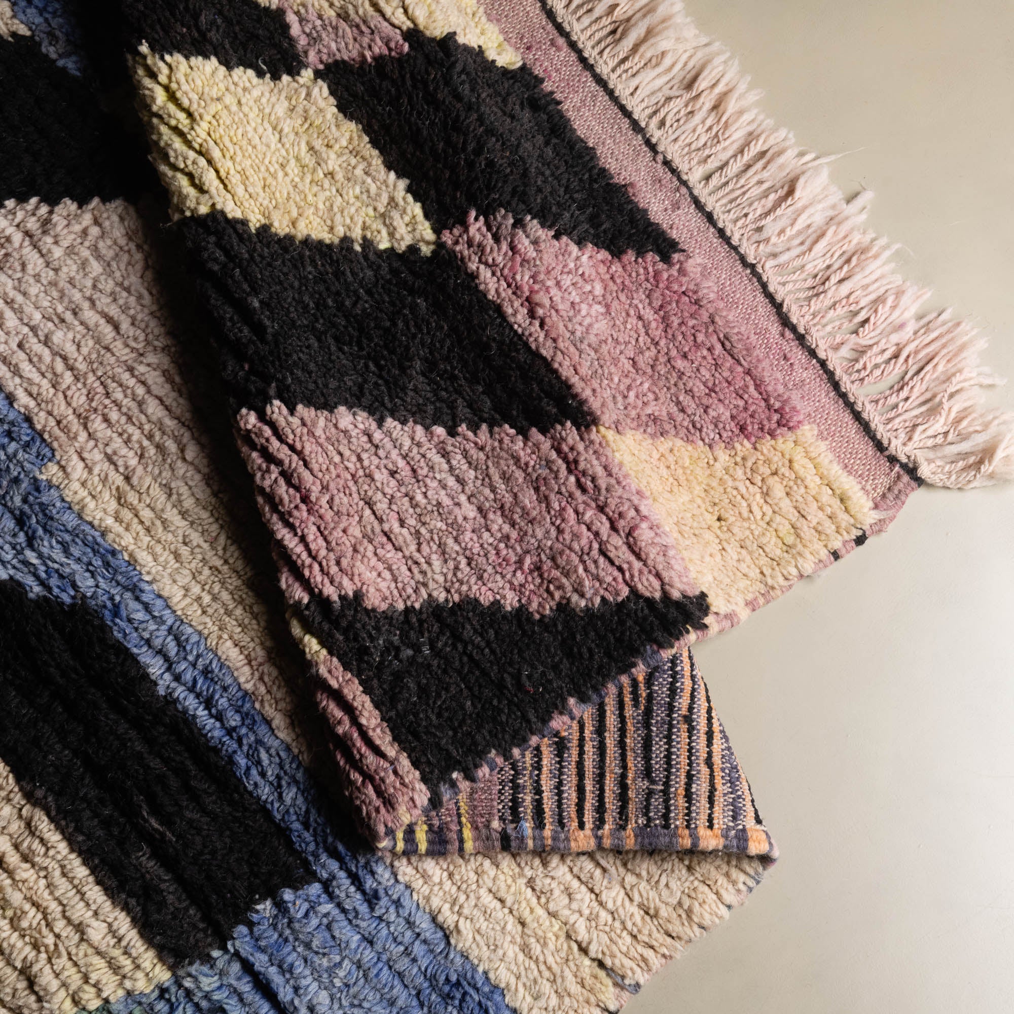 Lamis - vintage boujad rug - Benisouk