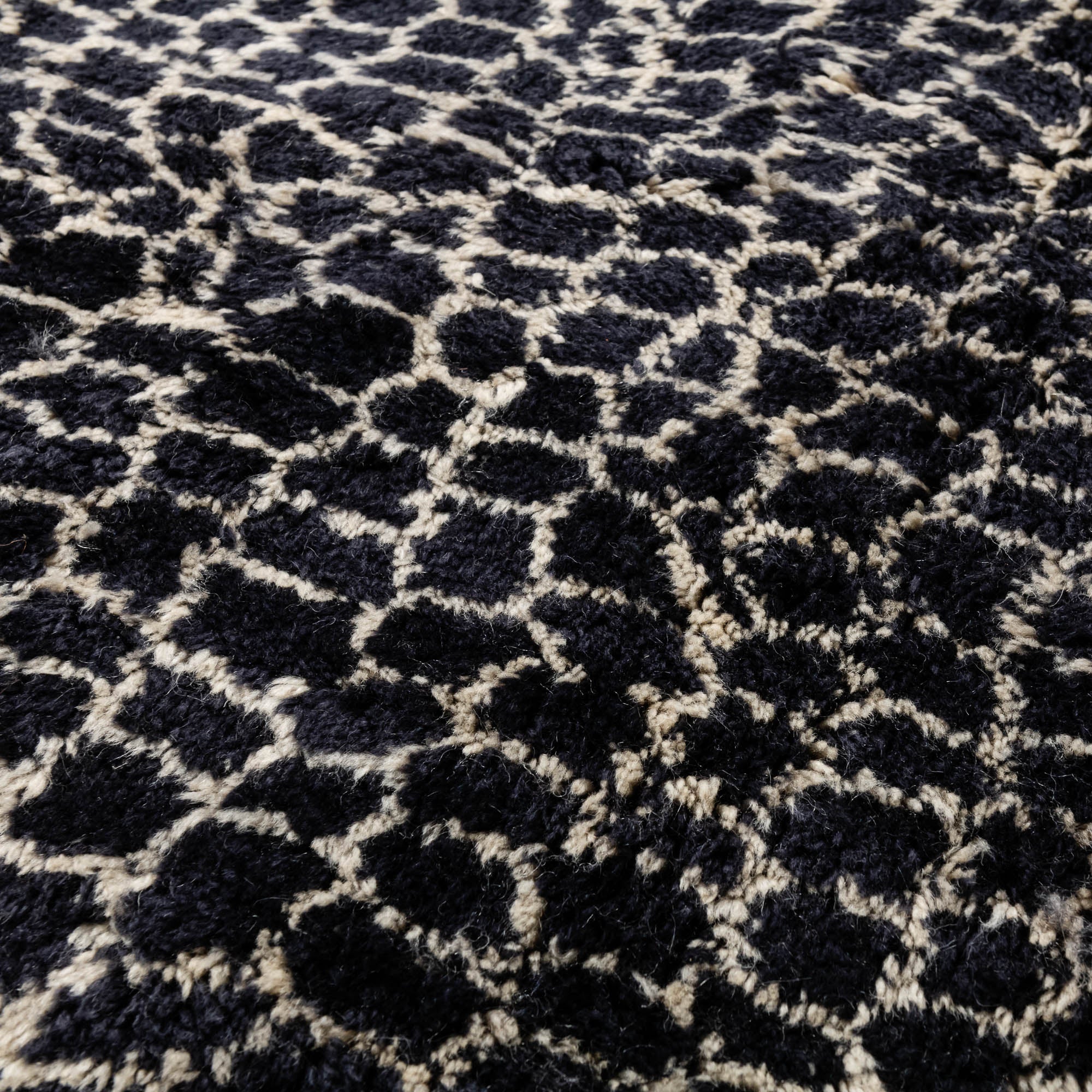 Leopard - Luxury Shag Moroccan Rug - Benisouk