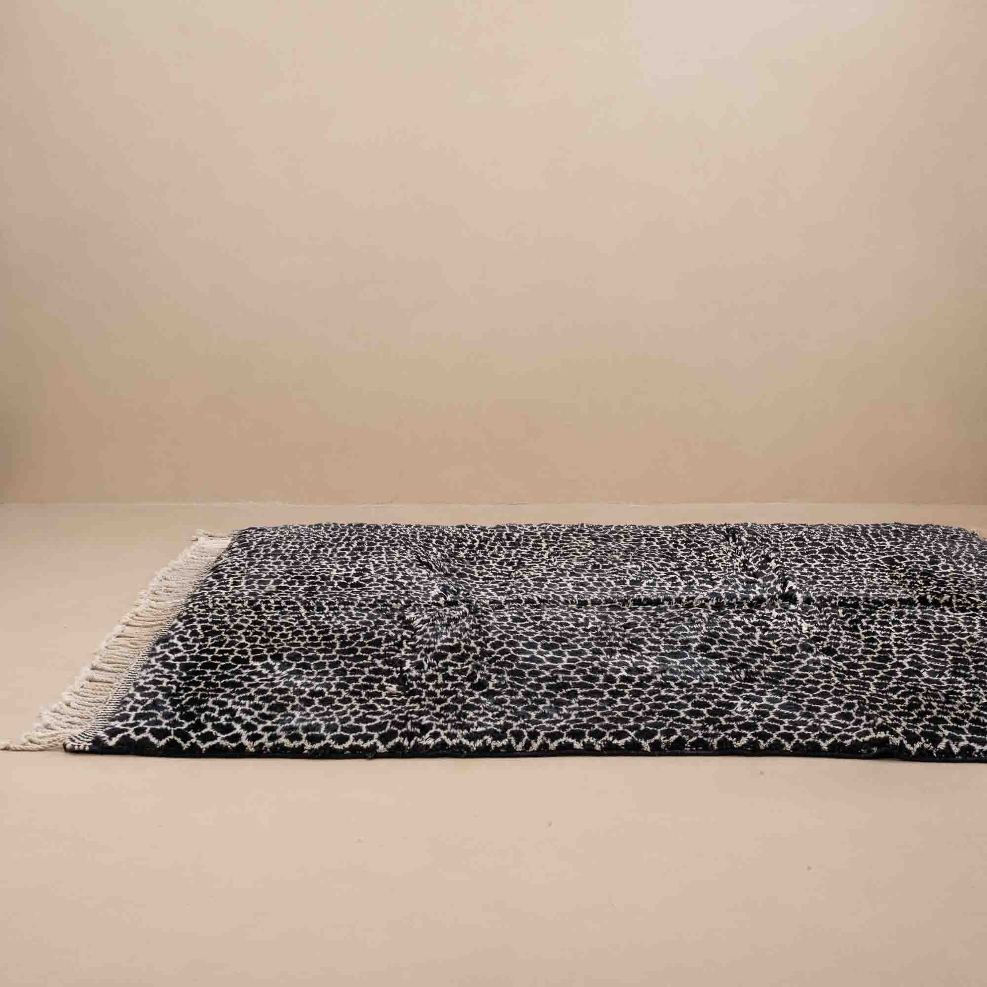 Leopard - Luxury Shag Moroccan Rug - Benisouk