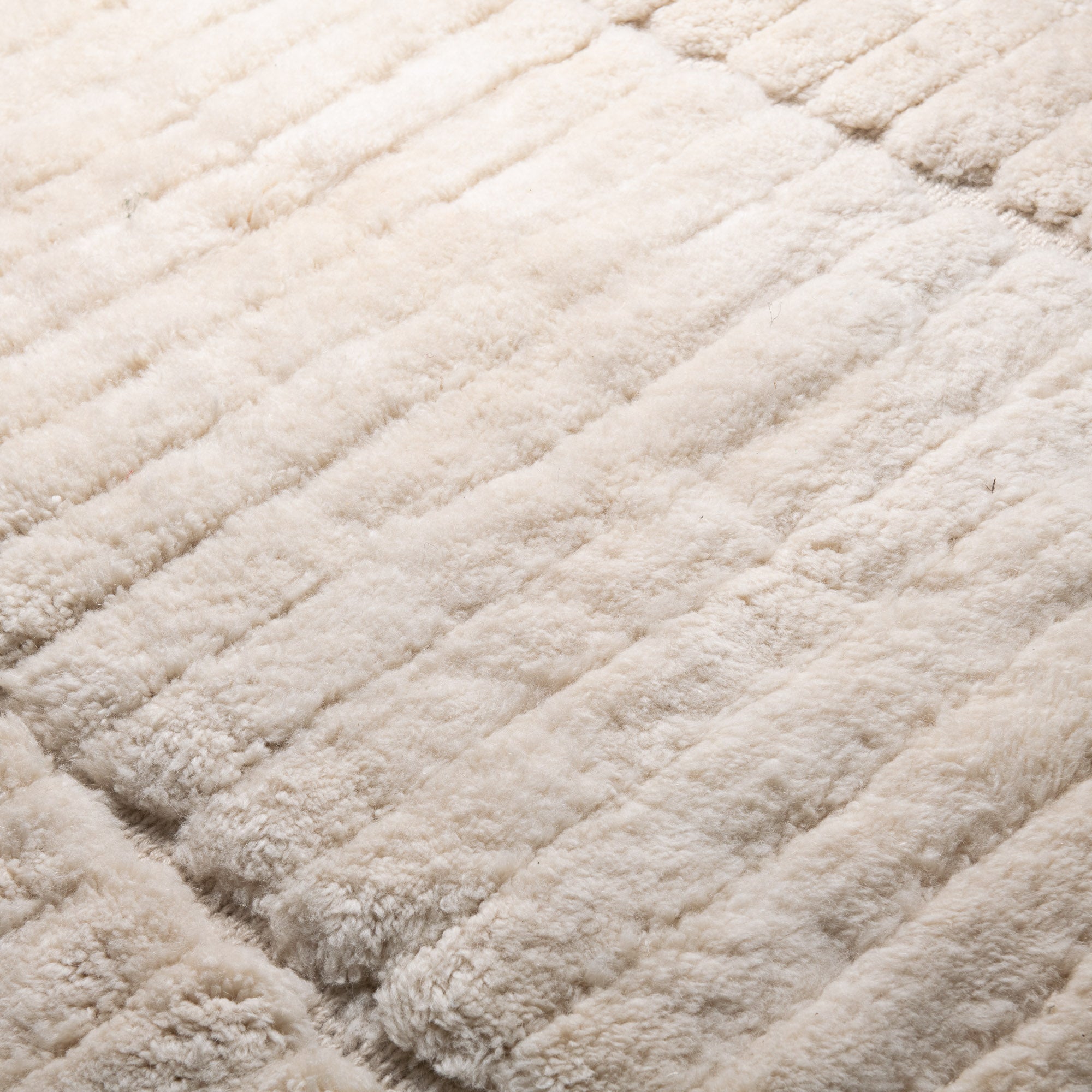 Ligne Pure - Luxury Shag Moroccan Rug - Benisouk