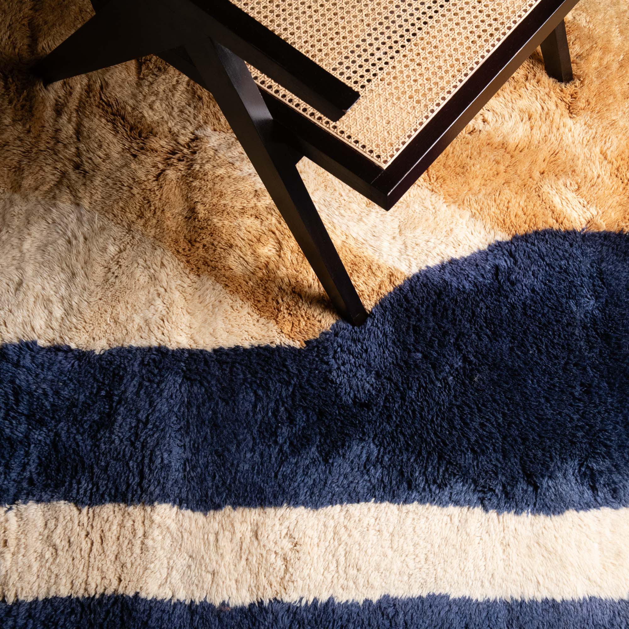 Luminary Mirage - Luxury Shag Moroccan Rug - Benisouk