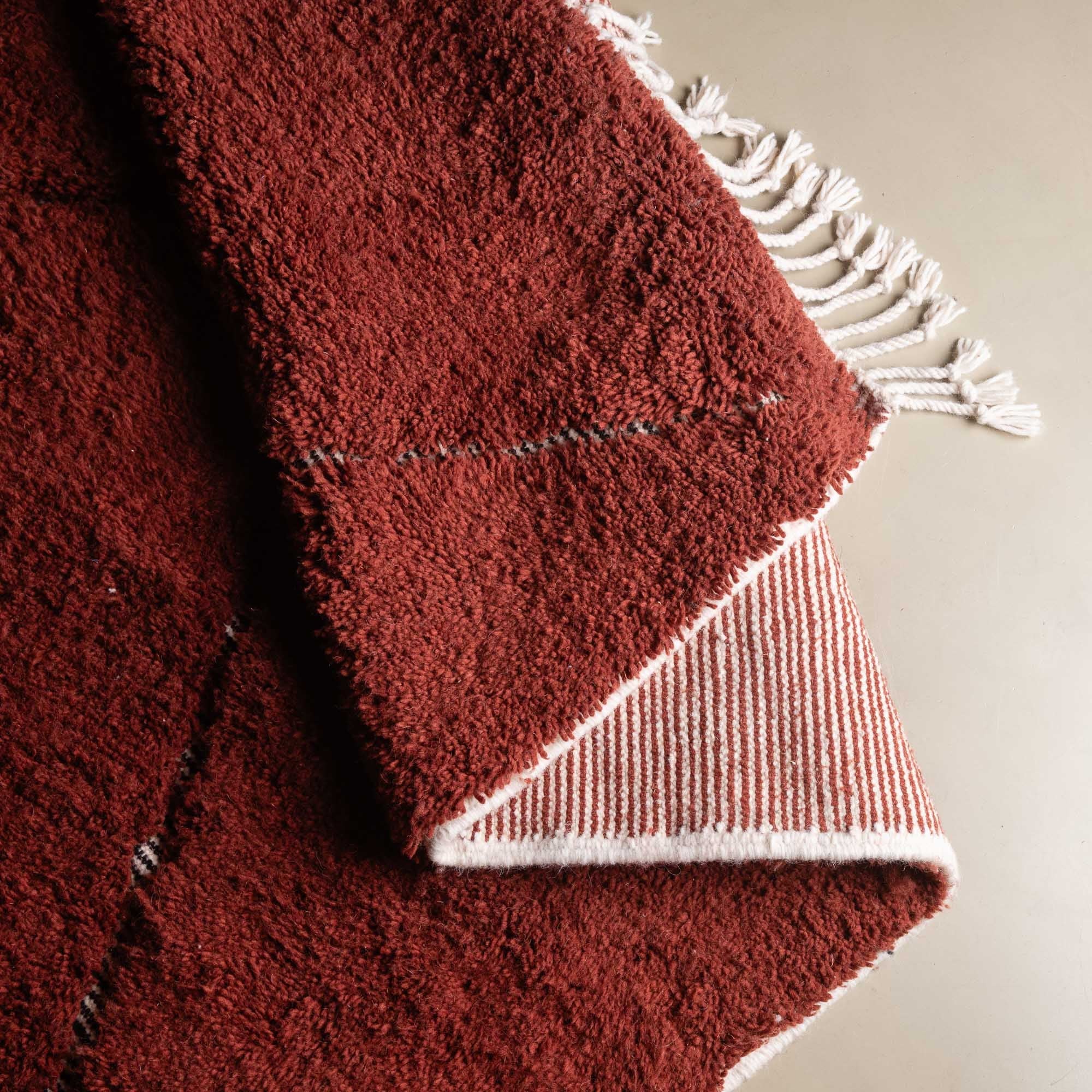 Mahafar Deep Red - Shag Moroccan rug - Benisouk