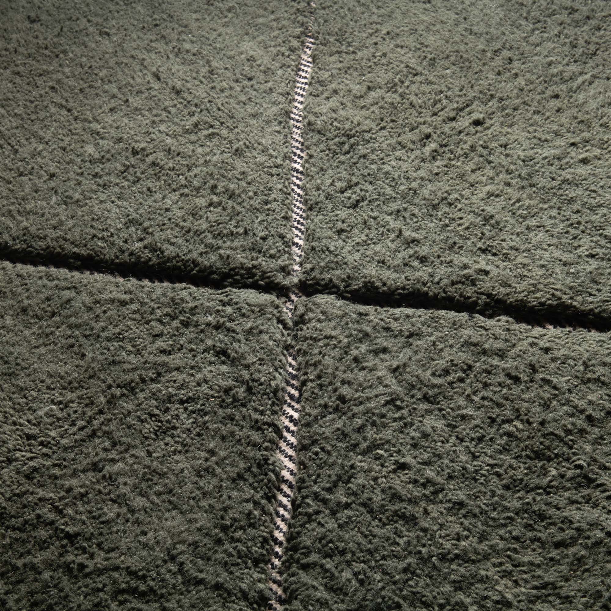 Mahafar Soldier Green Round - Shag Moroccan rug - Benisouk