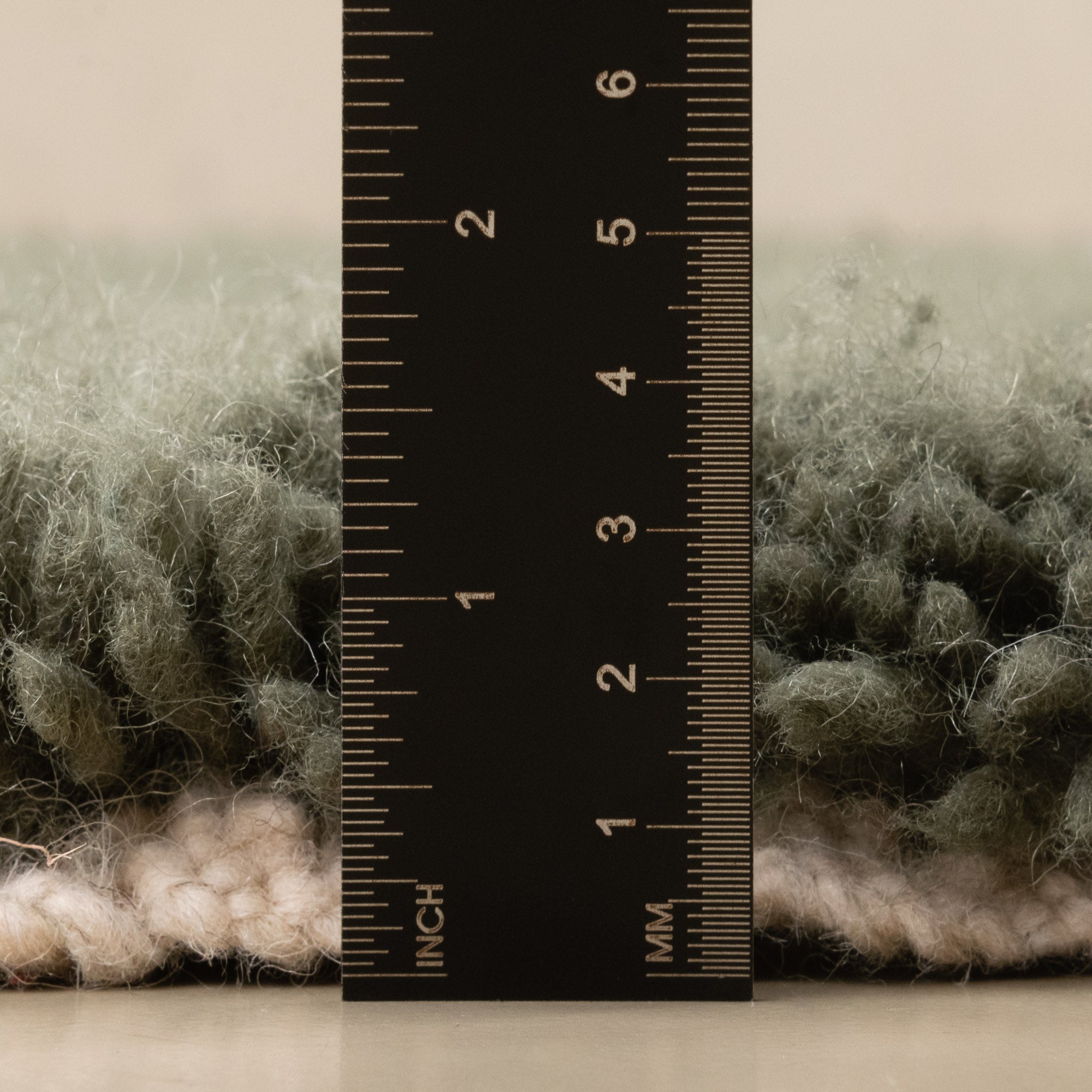 Mahafar Soldier Green Round - Shag Moroccan rug - Benisouk