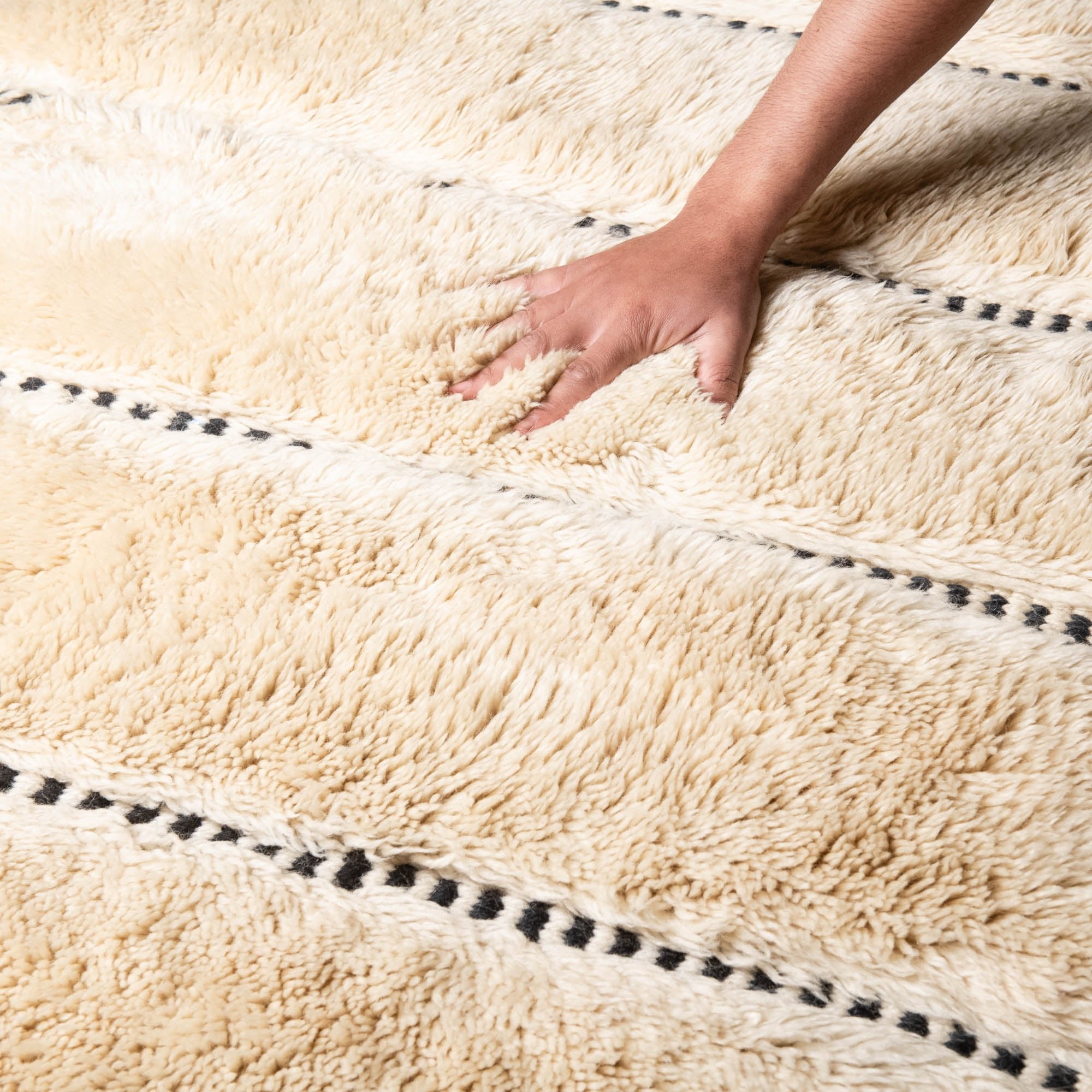 Manuscript - Luxury Shag Moroccan Rug - Benisouk