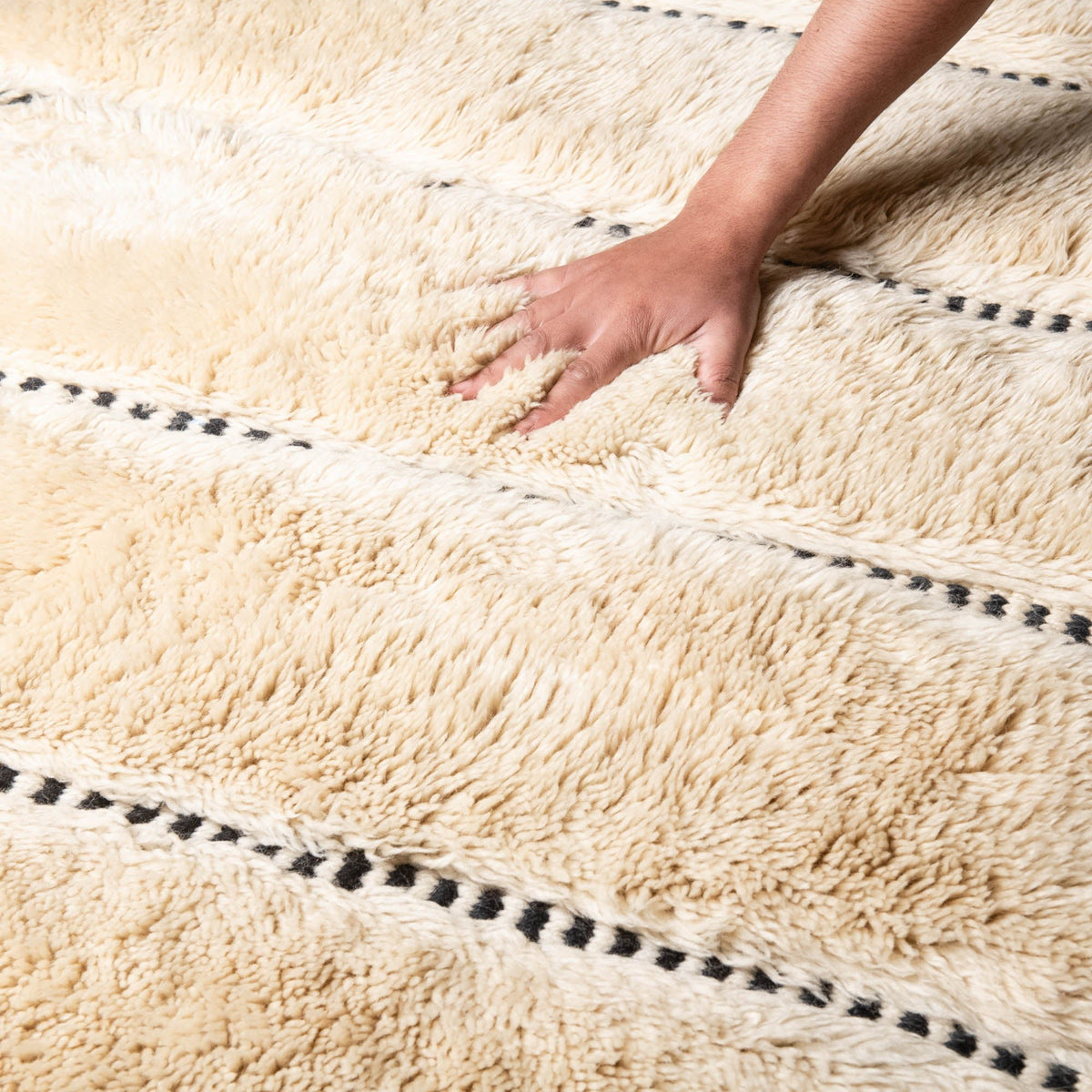 Manuscript - Luxury Shag Moroccan Rug - Benisouk