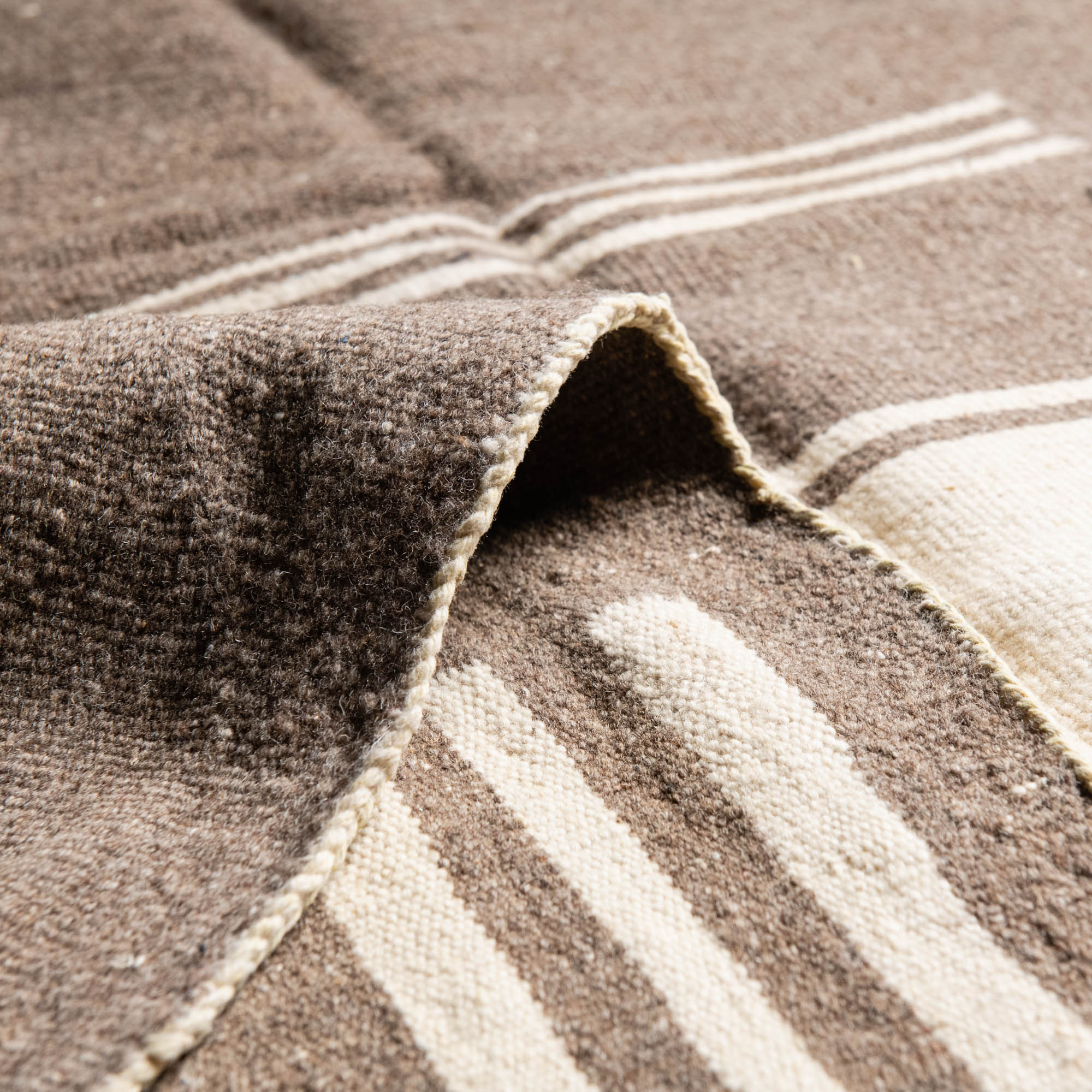 Massil - Flatweave Moroccan rug - Benisouk