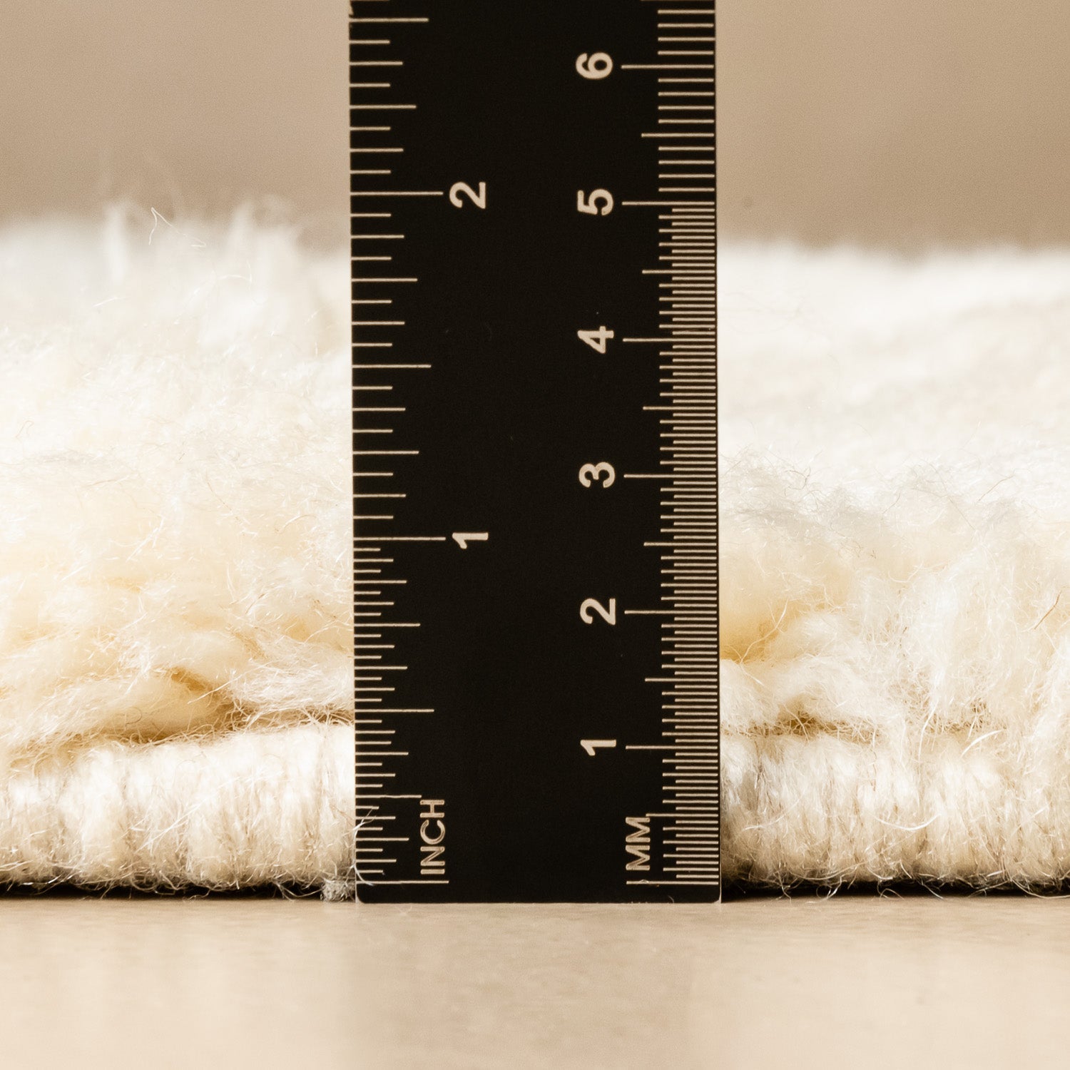 Melodic Monochrome - Luxury Shag Moroccan Rug - Benisouk