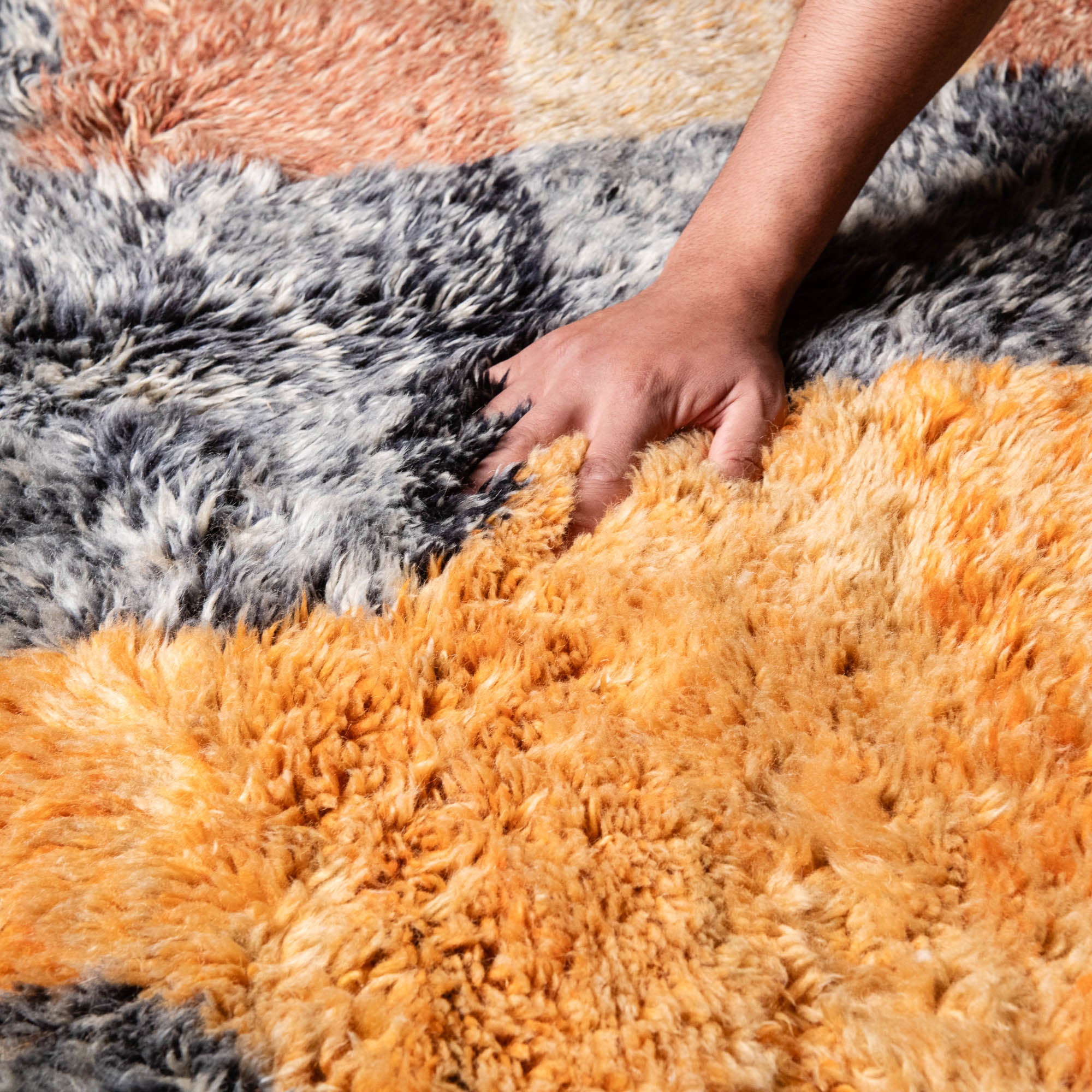 Memories - Luxury Shag Moroccan Rug - Benisouk