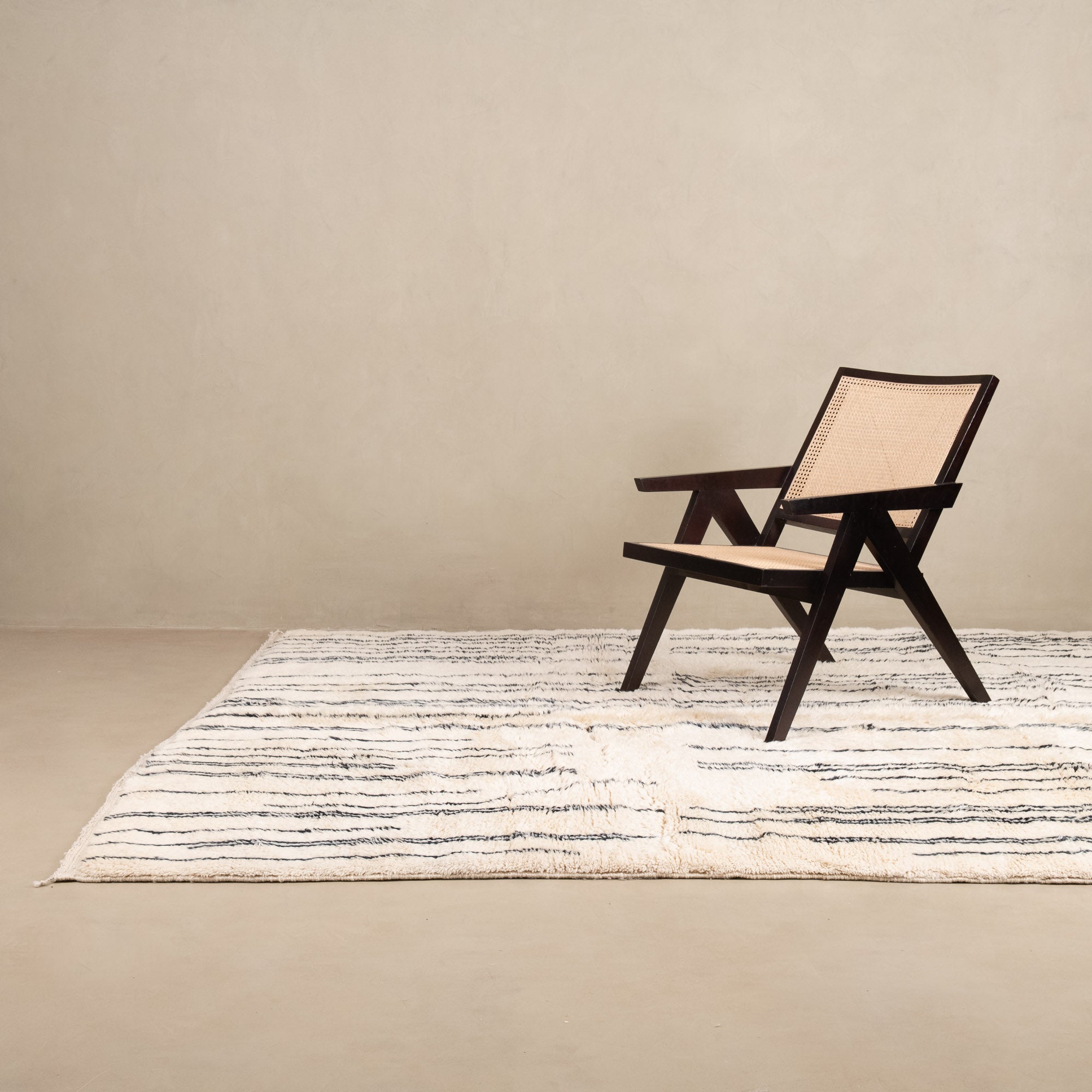 Metro Lines - Luxury Shag Moroccan Rug - Benisouk