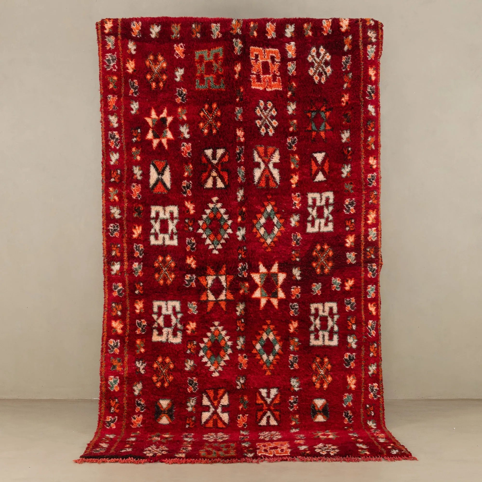 Mina - vintage boujad rug - Benisouk