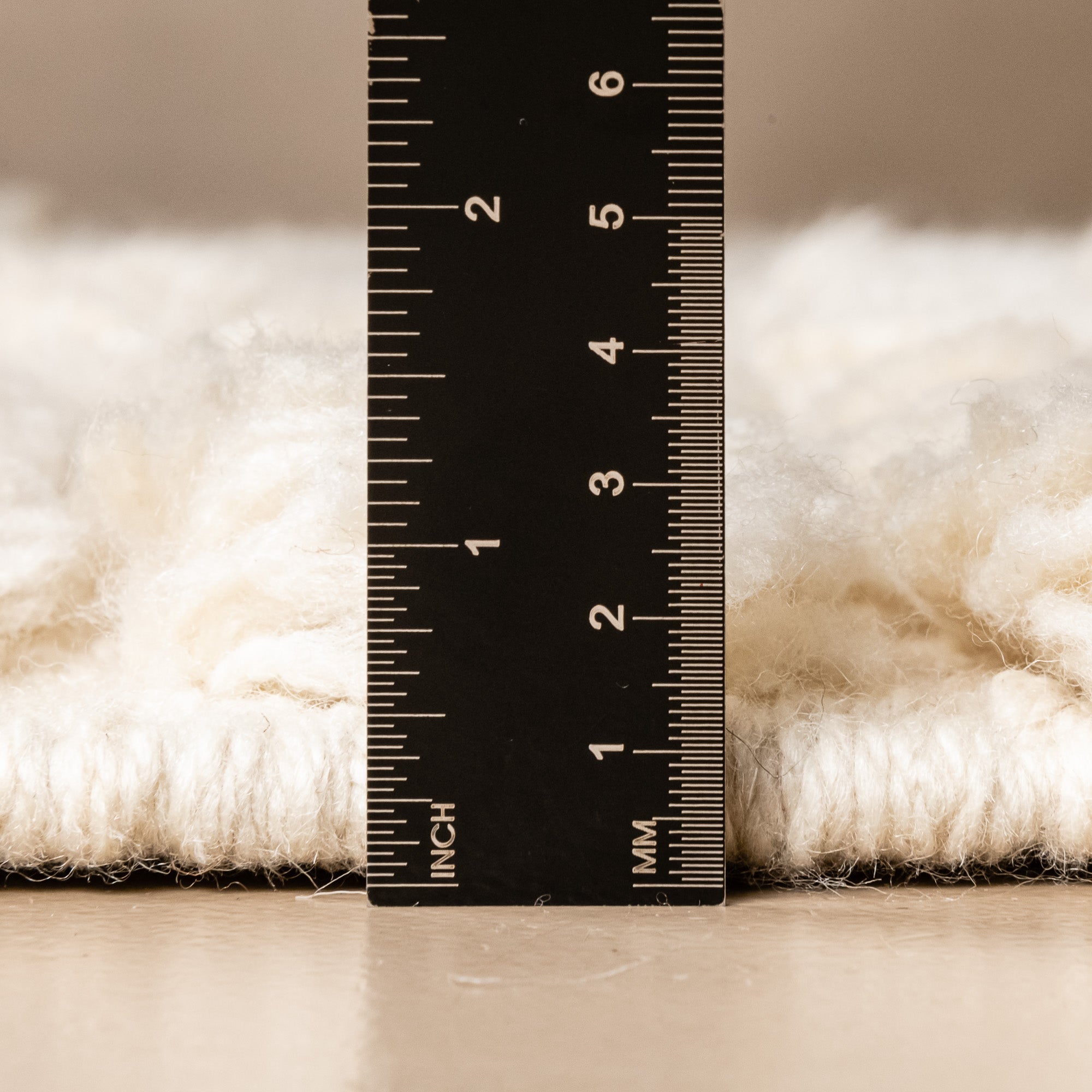 Mist Lines - Luxury Shag Moroccan Rug - Benisouk