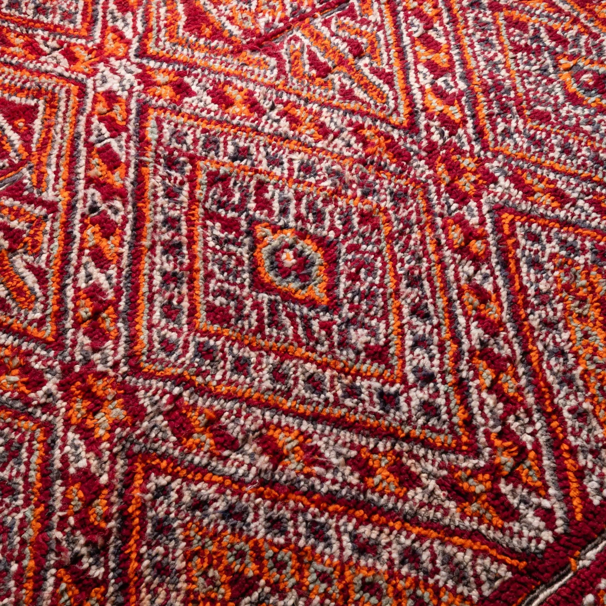 Montasir - vintage beni mguild rug - Benisouk