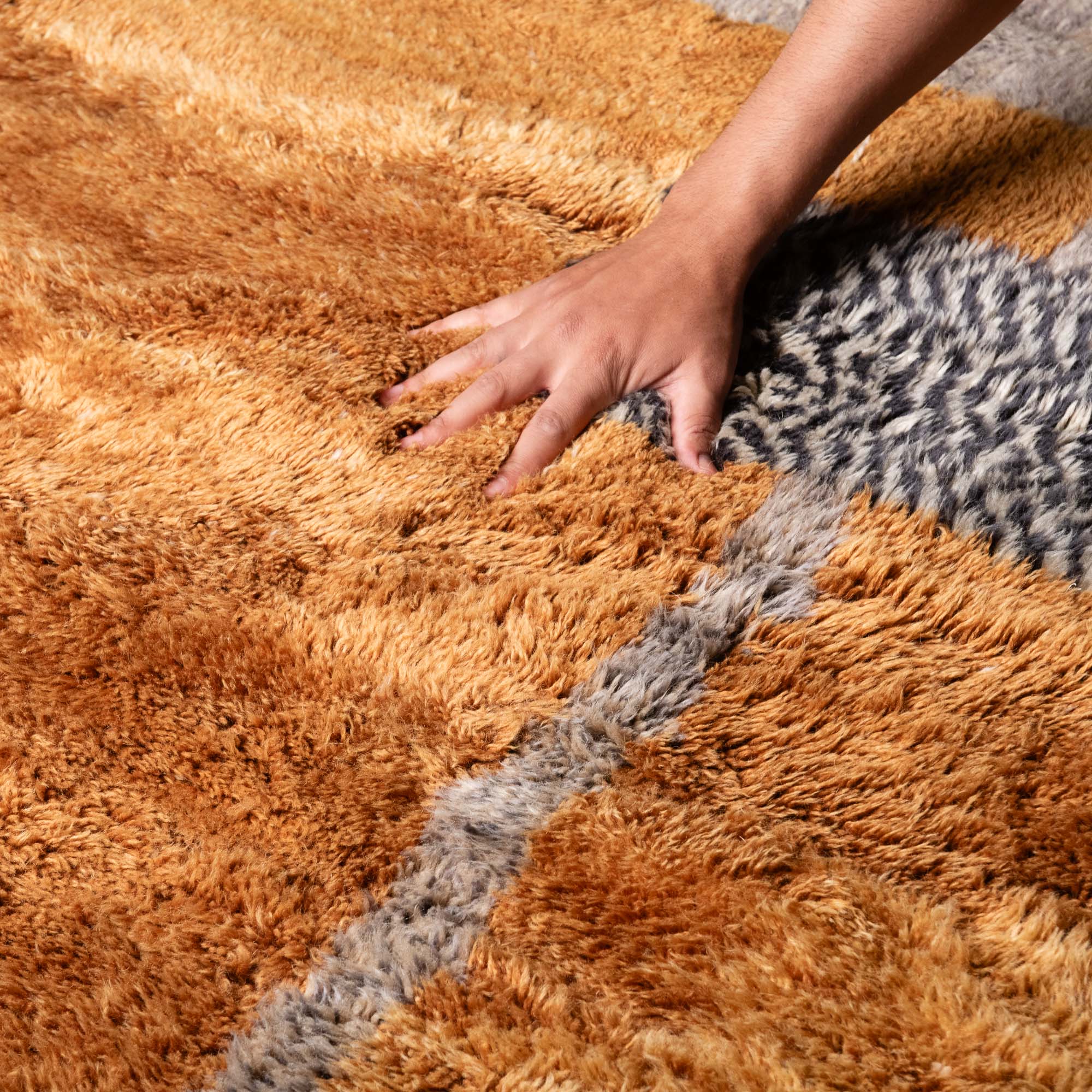 Mosaic of Memories - Luxury Shag Moroccan Rug - Benisouk