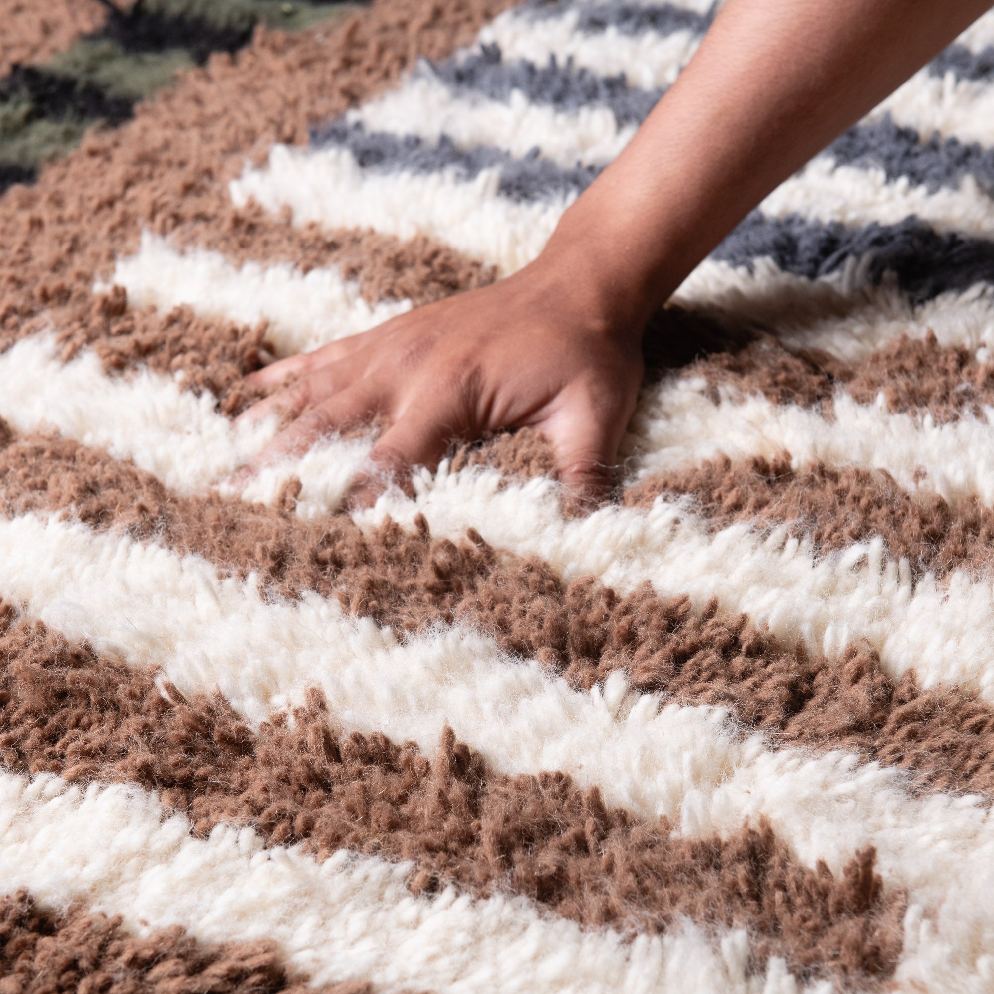 Motawazi - Shag Moroccan runner rug - Benisouk